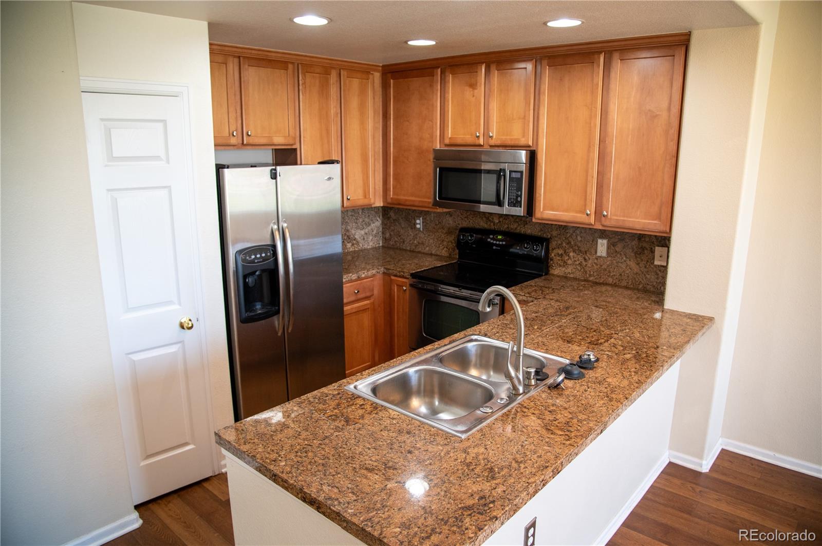 MLS Image #7 for 16180 e geddes lane,aurora, Colorado