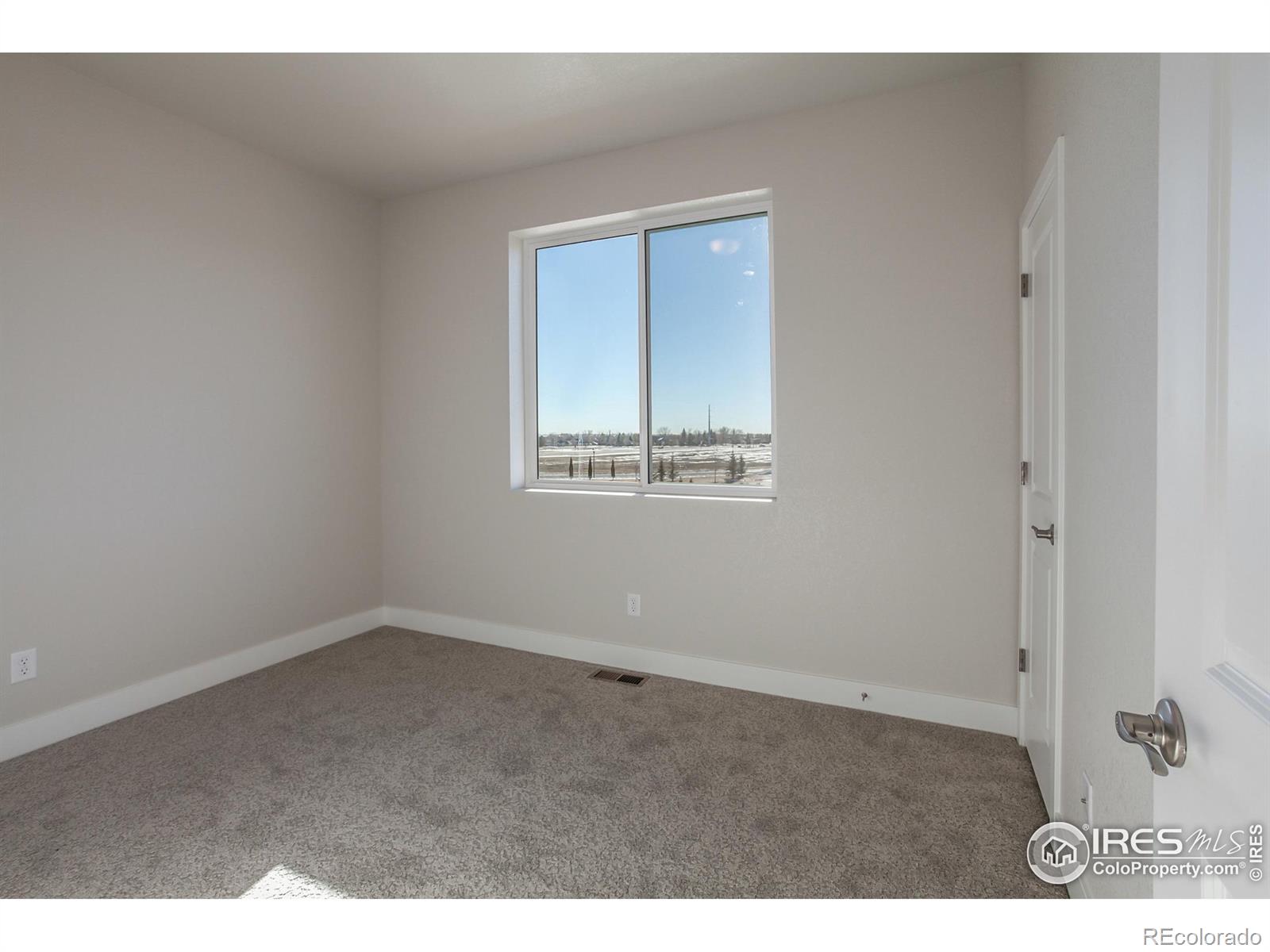 MLS Image #10 for 4790  whistler drive,loveland, Colorado