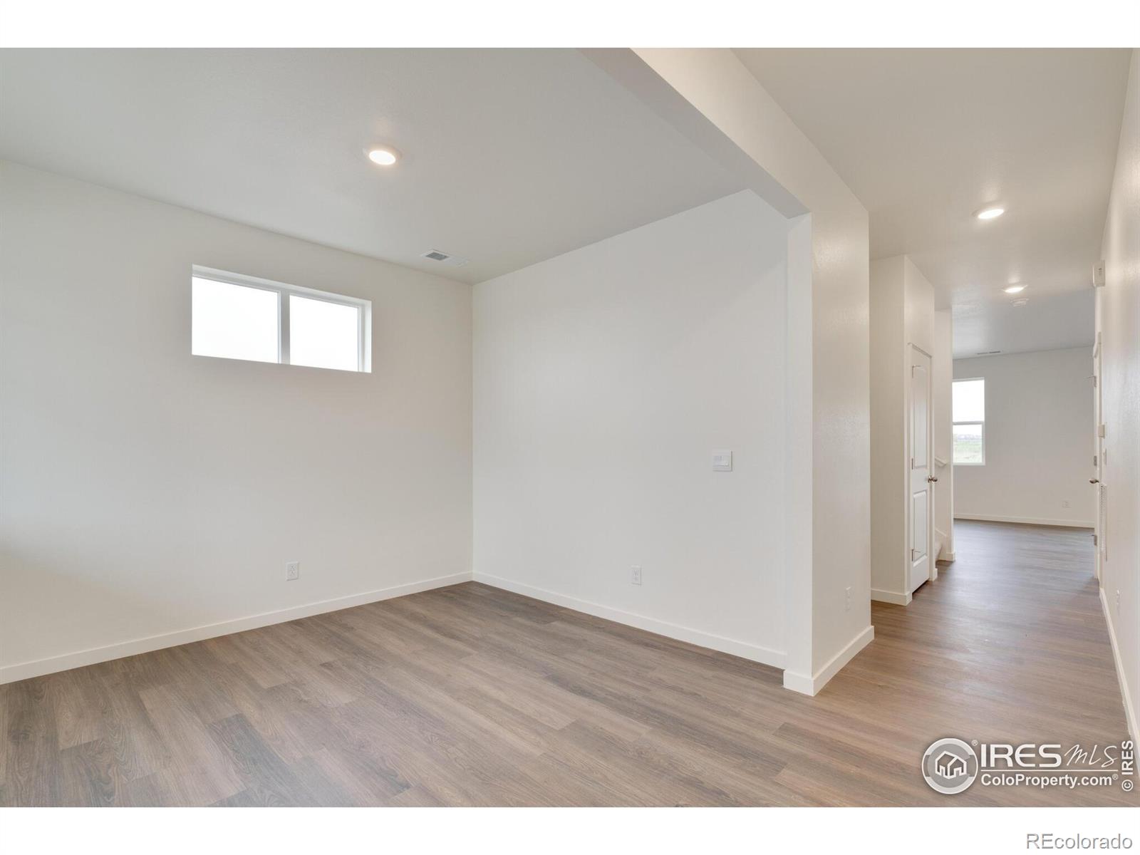 MLS Image #13 for 1639  pinnacle avenue,lochbuie, Colorado