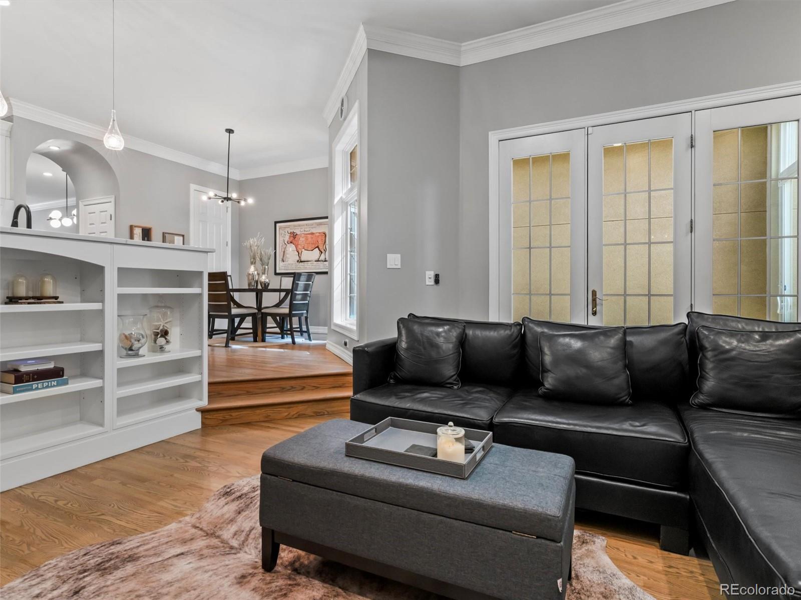 MLS Image #18 for 425  steele street,denver, Colorado