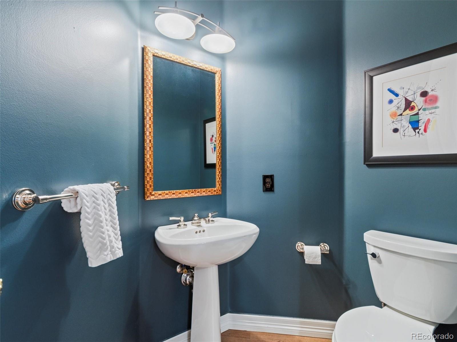 MLS Image #19 for 425  steele street,denver, Colorado