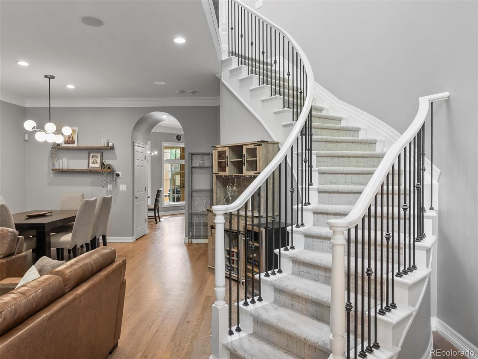 MLS Image #2 for 425  steele street,denver, Colorado