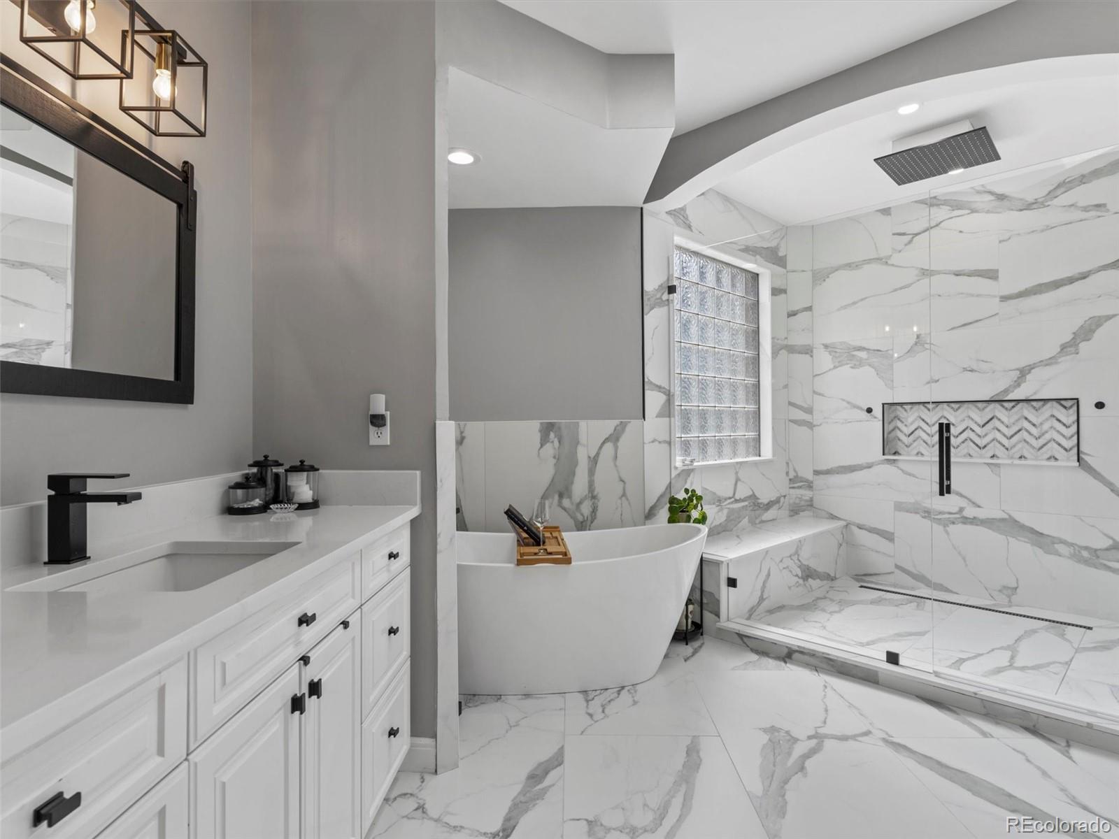 MLS Image #30 for 425  steele street,denver, Colorado