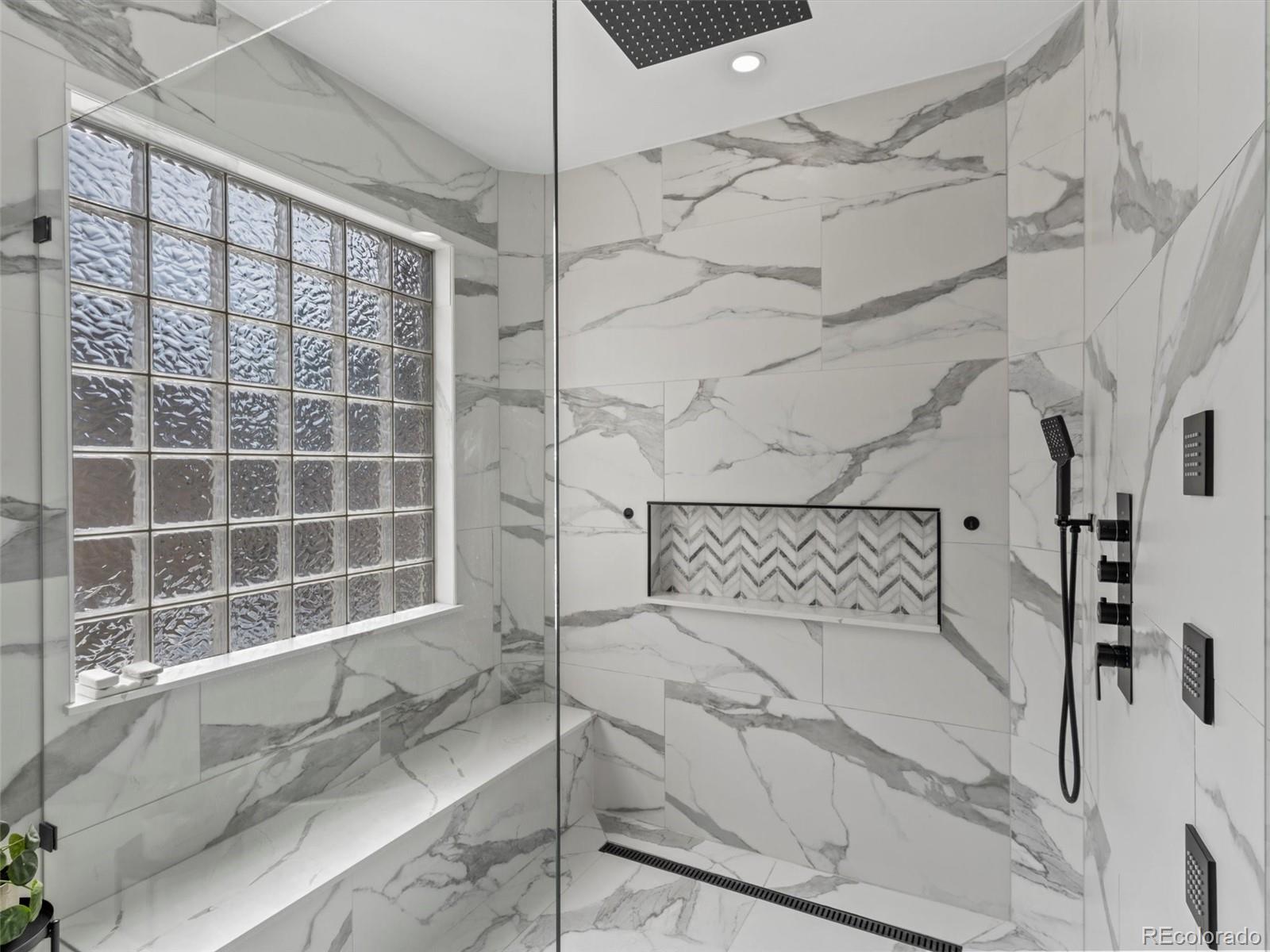 MLS Image #32 for 425  steele street,denver, Colorado