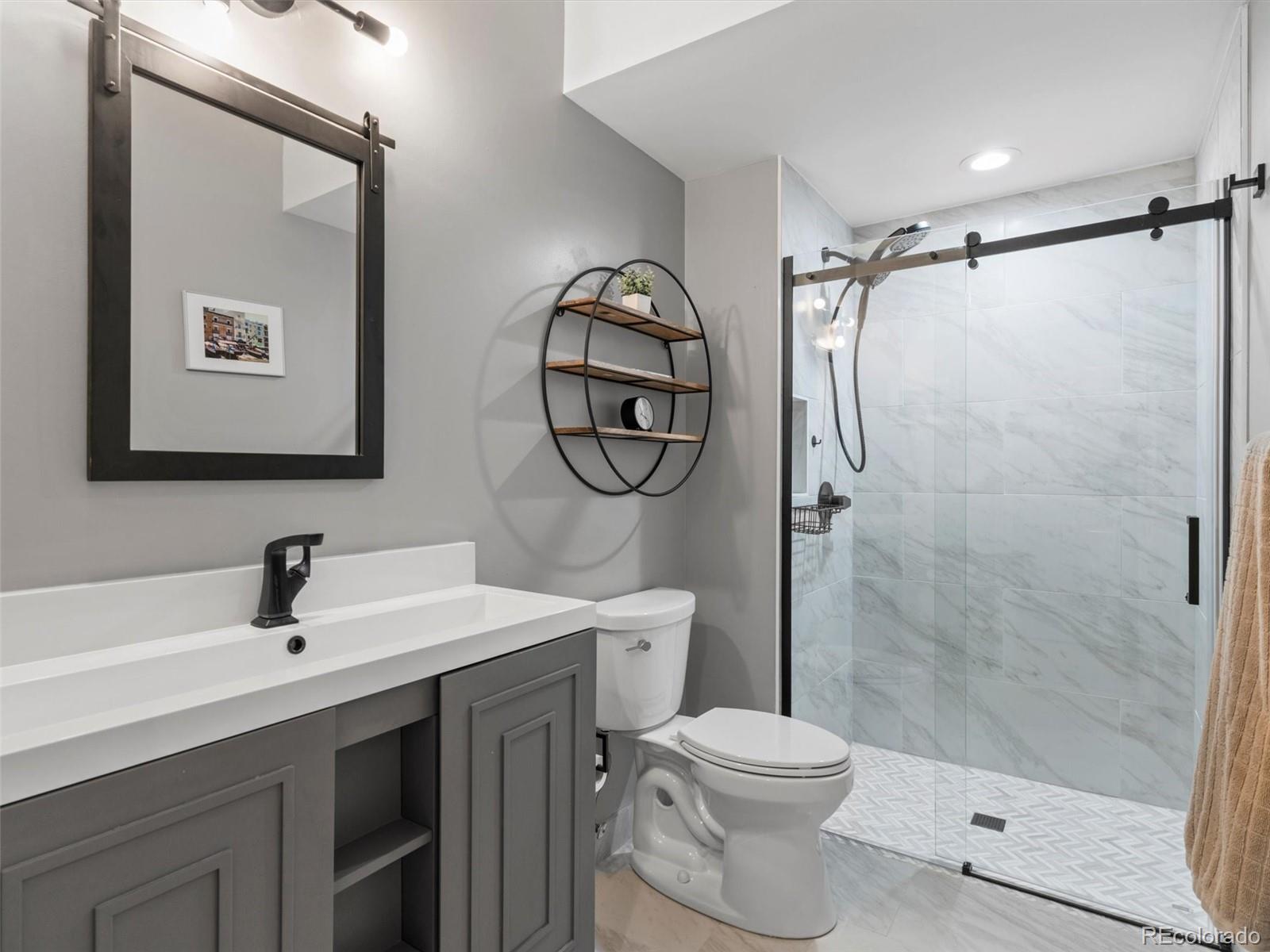 MLS Image #35 for 425  steele street,denver, Colorado