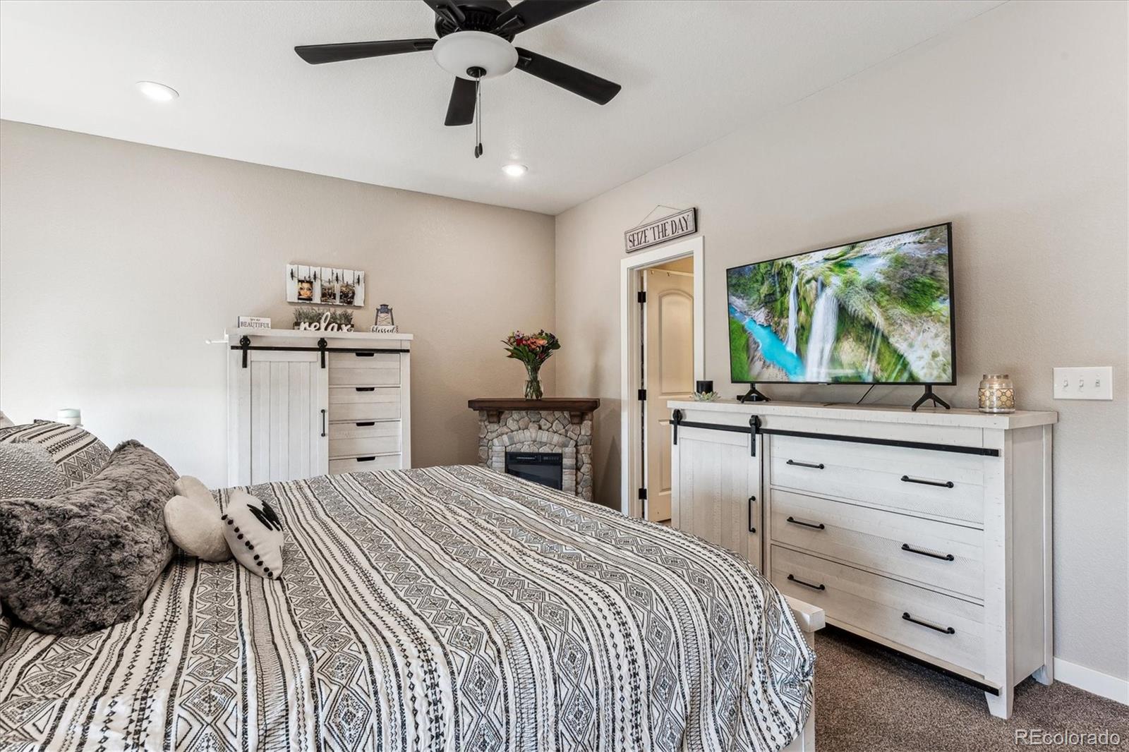 MLS Image #16 for 2012  sagerock drive,castle pines, Colorado