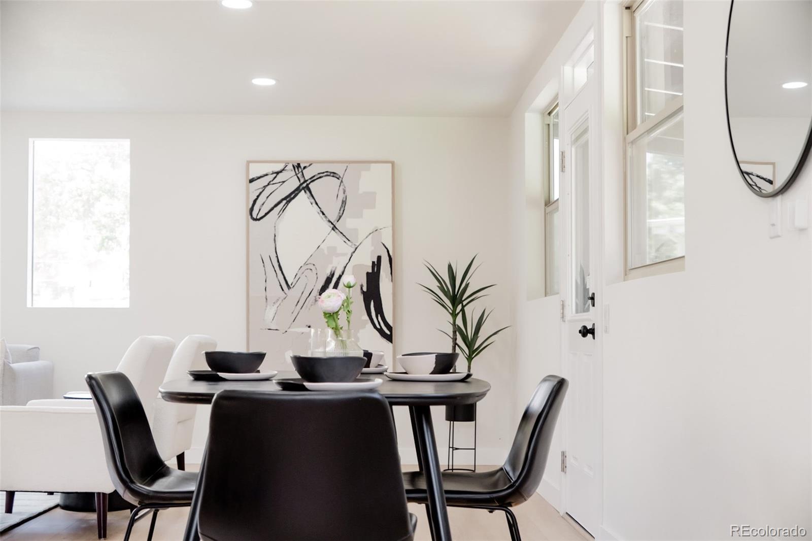 MLS Image #16 for 1390 s jasmine way,denver, Colorado