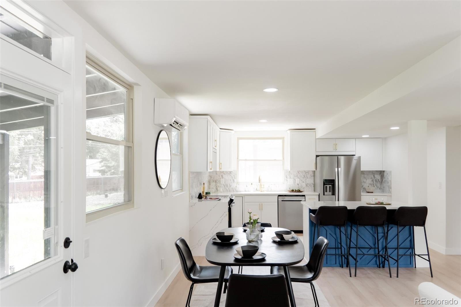 MLS Image #18 for 1390 s jasmine way,denver, Colorado