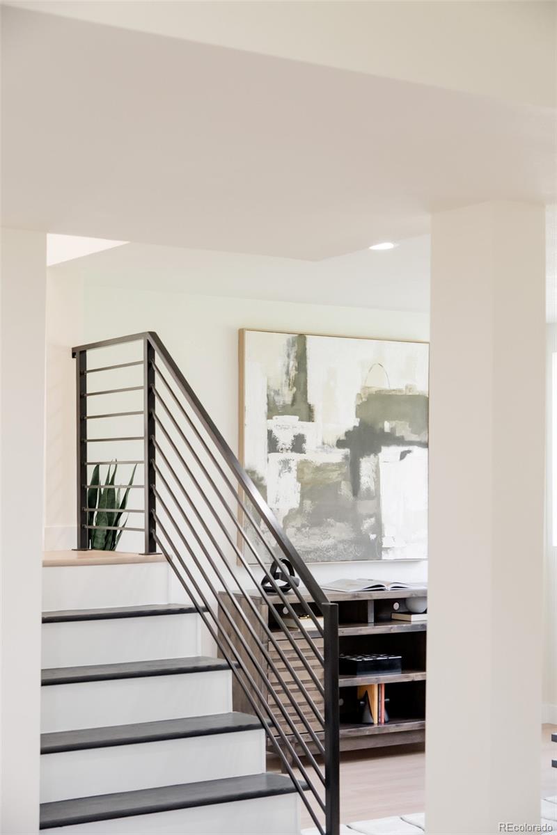 MLS Image #21 for 1390 s jasmine way,denver, Colorado
