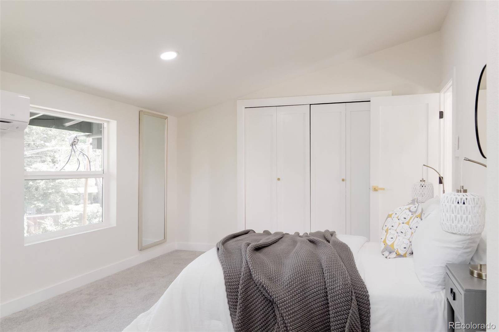 MLS Image #29 for 1390 s jasmine way,denver, Colorado