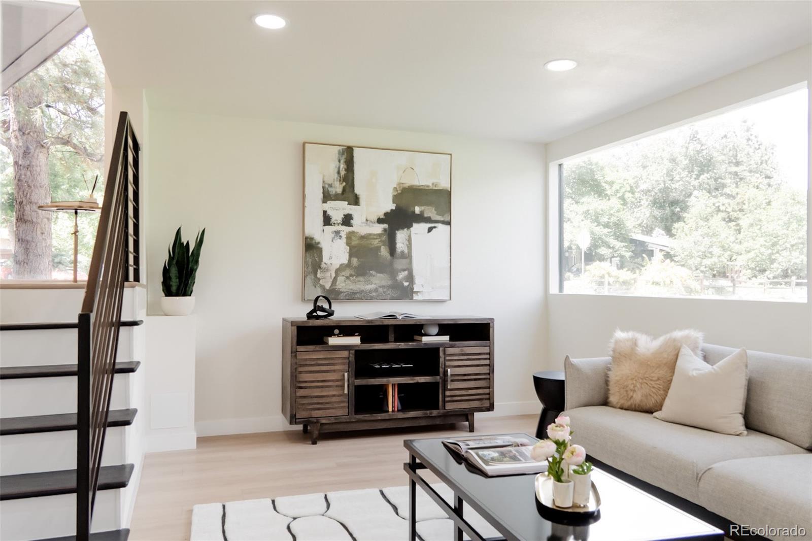 MLS Image #9 for 1390 s jasmine way,denver, Colorado