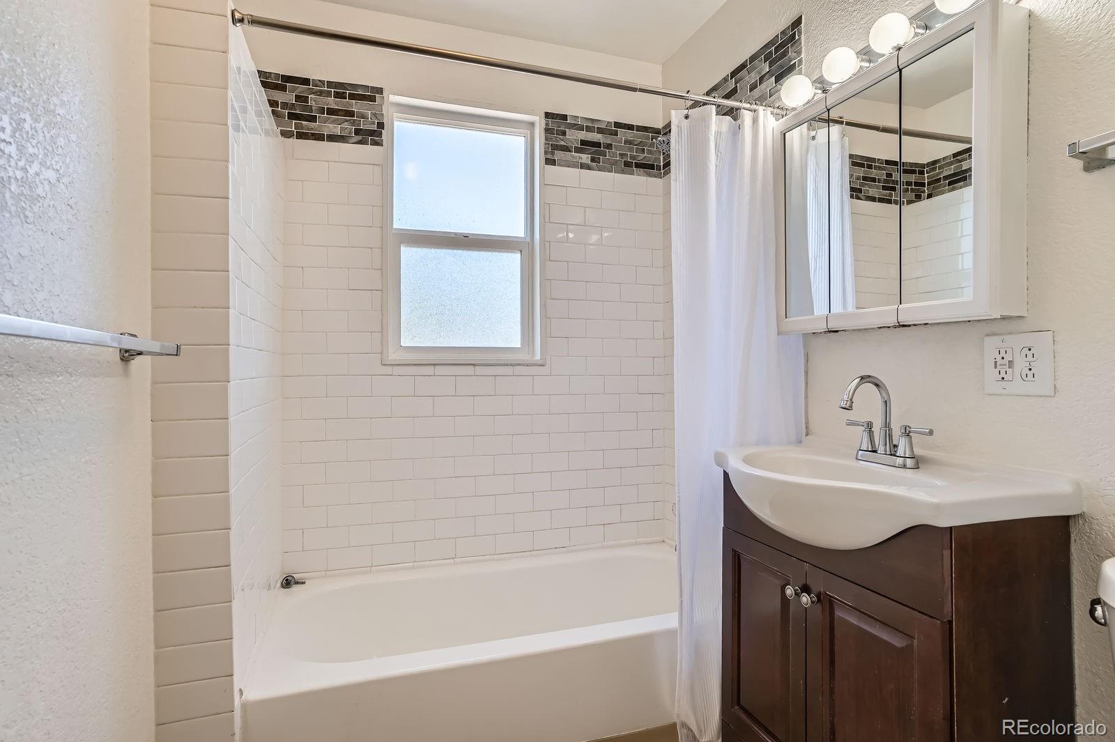 MLS Image #6 for 1390  estes street,lakewood, Colorado