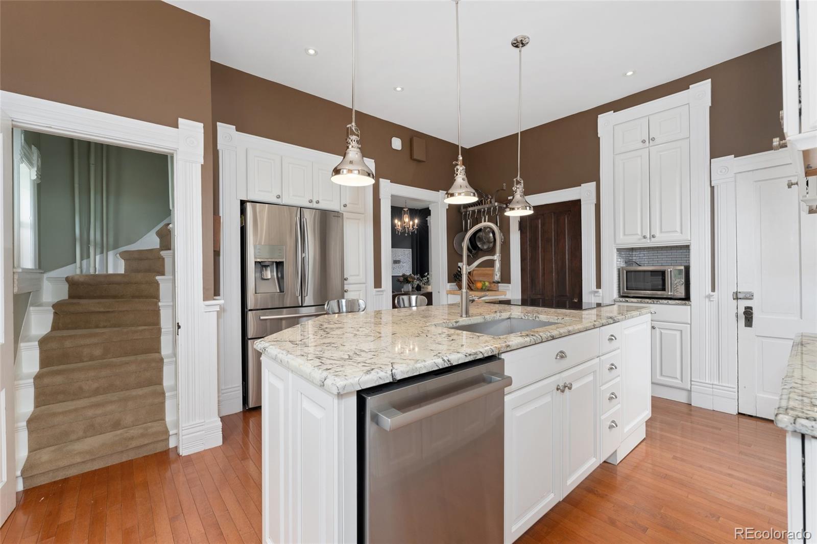 MLS Image #17 for 1154 n clarkson street,denver, Colorado