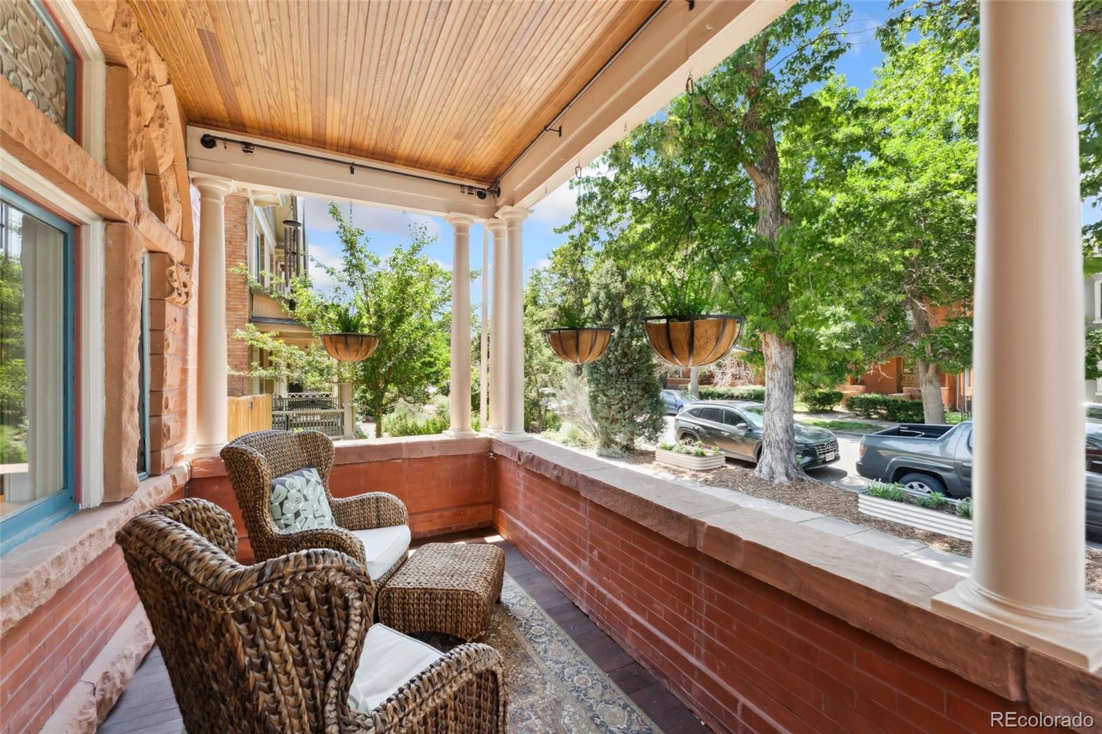 MLS Image #2 for 1154 n clarkson street,denver, Colorado