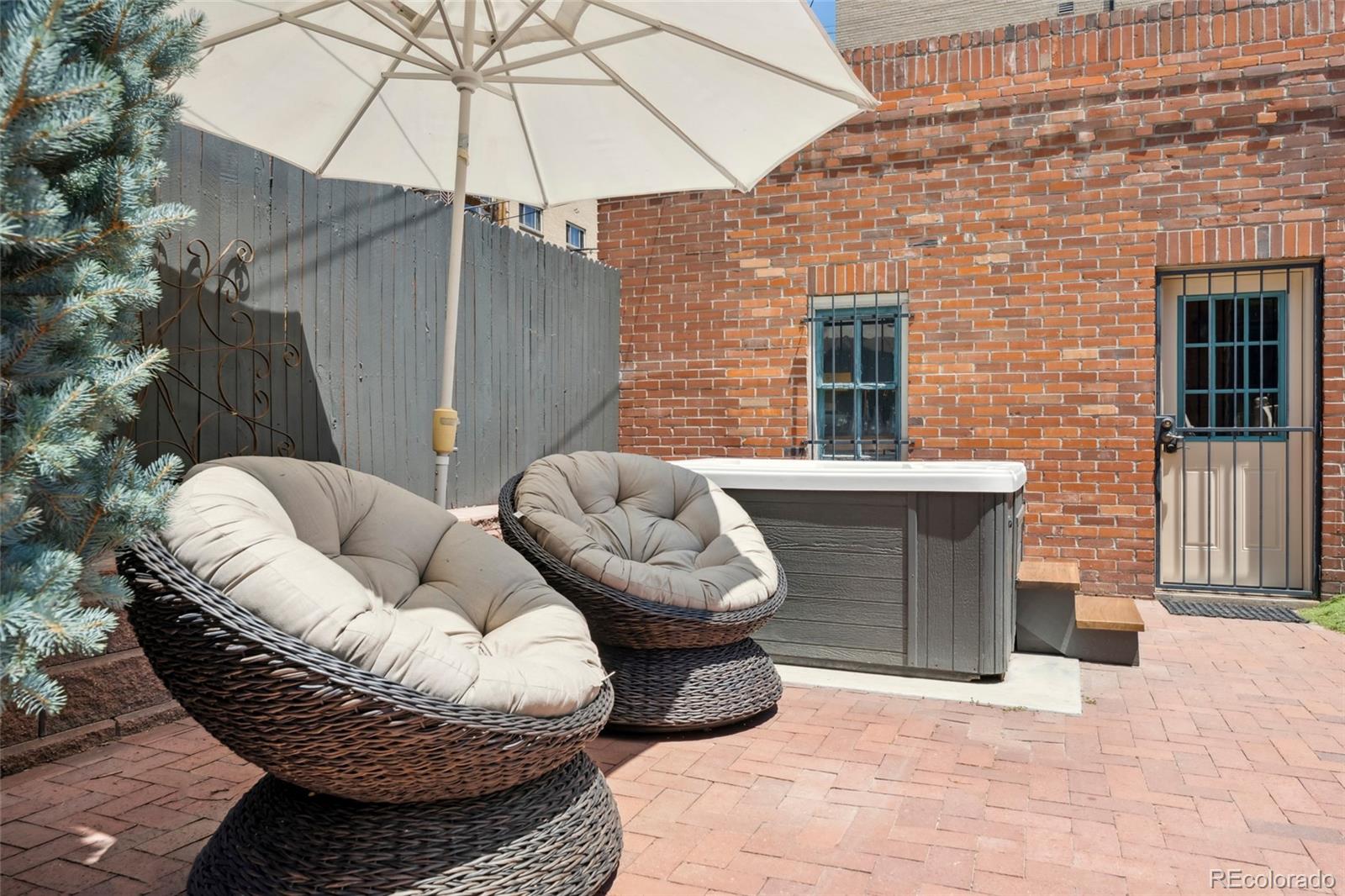 MLS Image #35 for 1154 n clarkson street,denver, Colorado