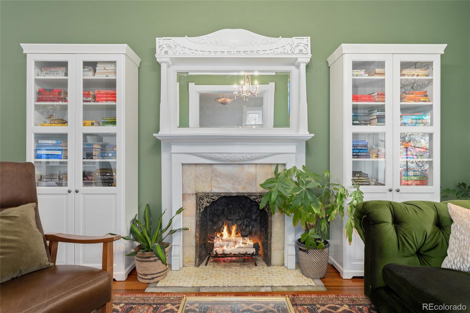 MLS Image #7 for 1154 n clarkson street,denver, Colorado