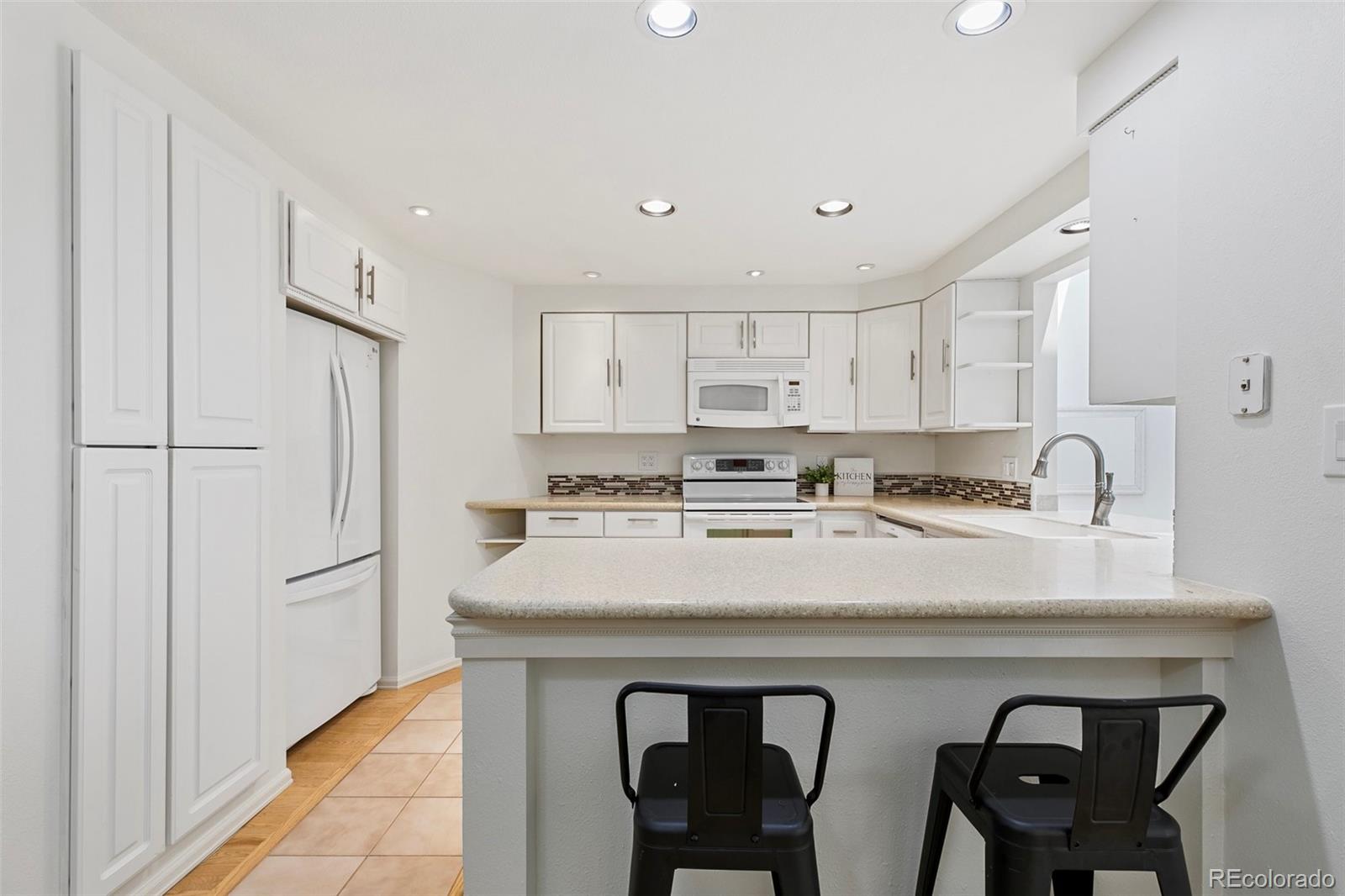 MLS Image #14 for 2049  sussex lane,colorado springs, Colorado