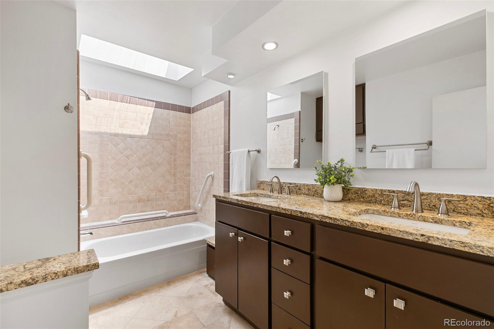 MLS Image #30 for 2049  sussex lane,colorado springs, Colorado