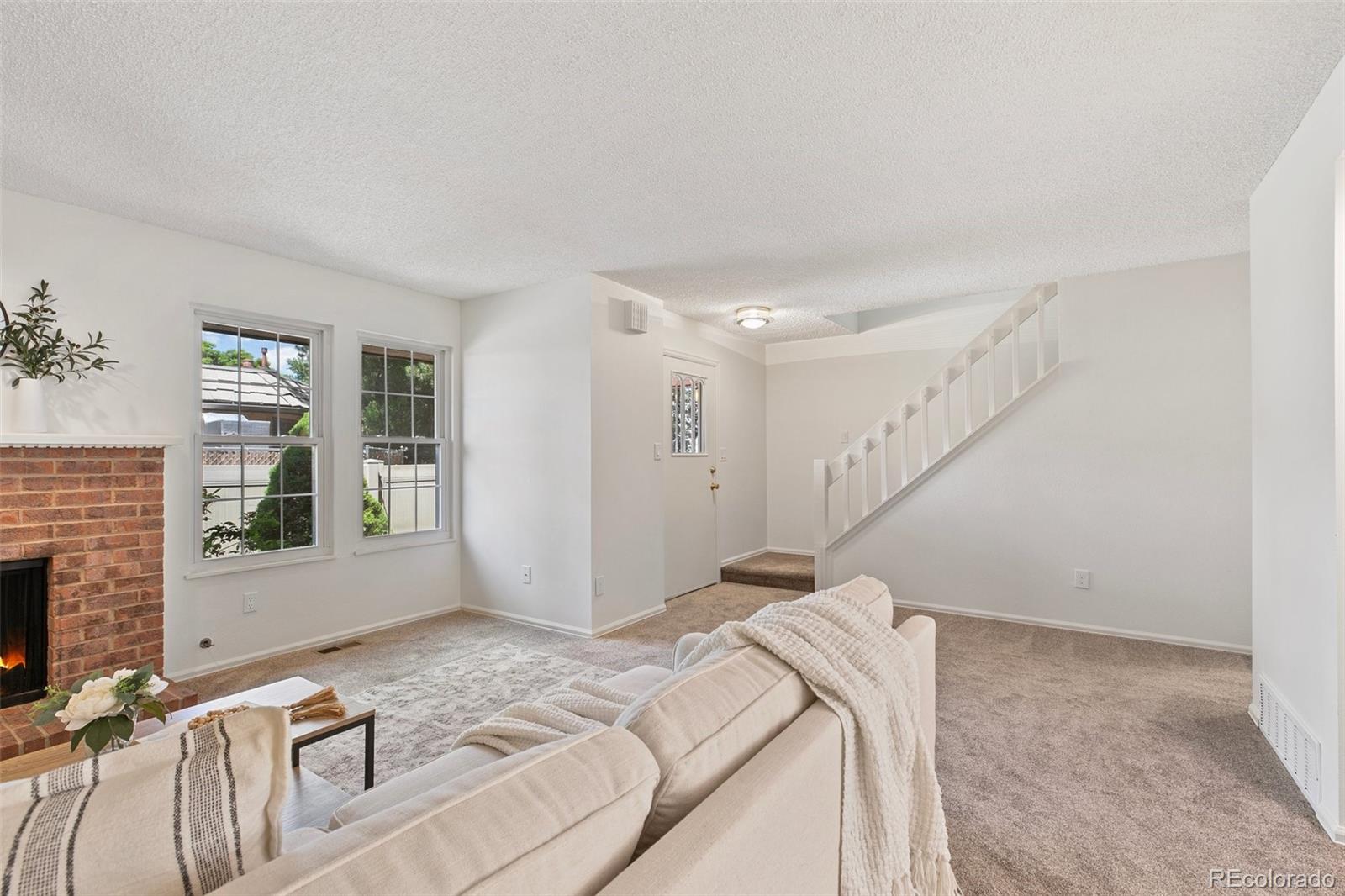 MLS Image #6 for 2049  sussex lane,colorado springs, Colorado