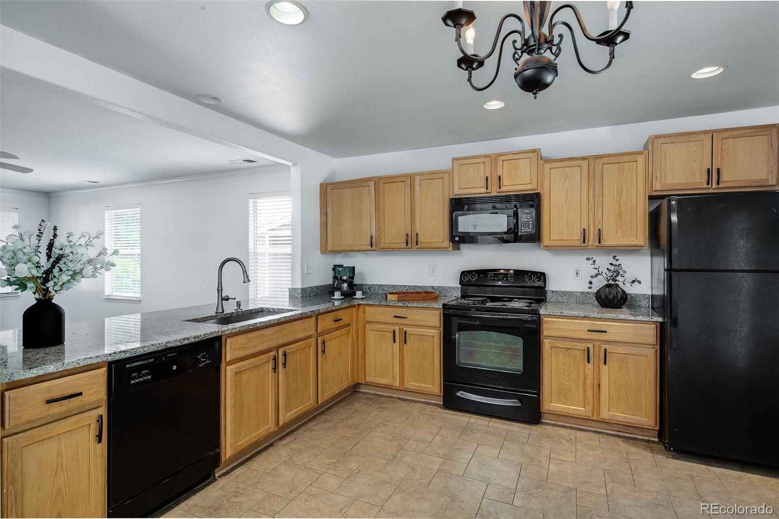 MLS Image #11 for 7871  ogden court,denver, Colorado