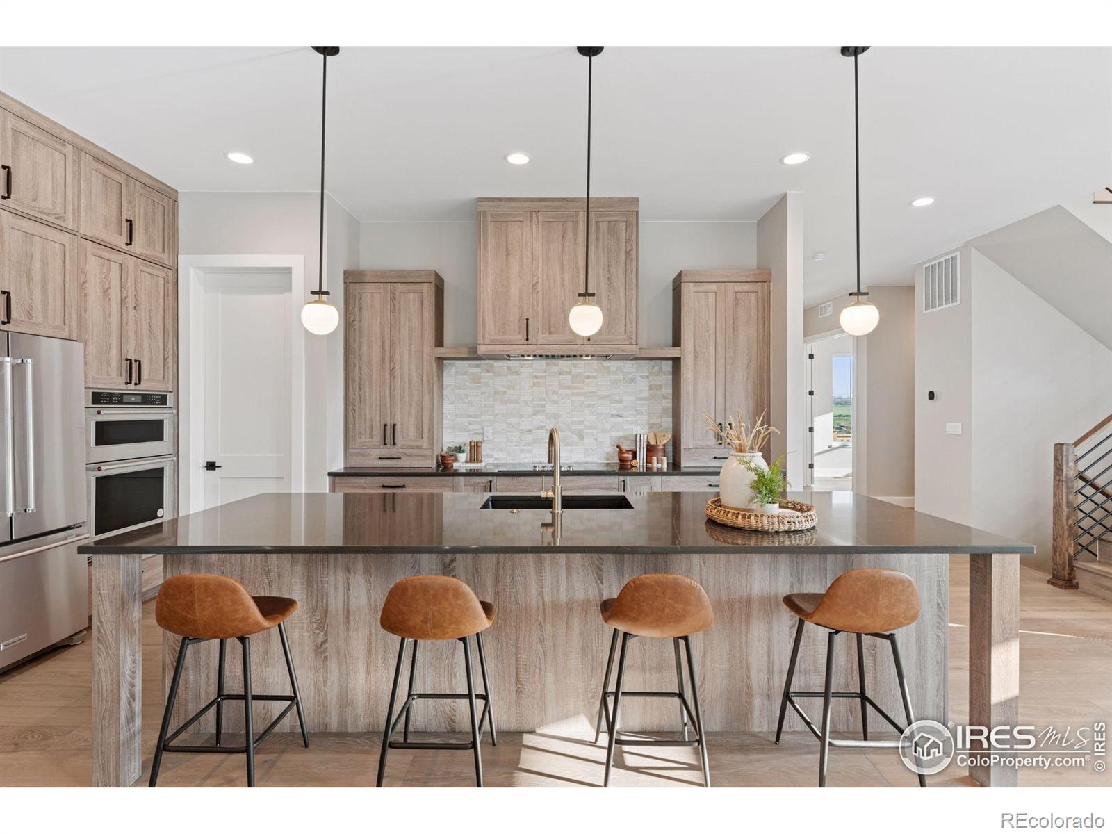 MLS Image #10 for 1426  swan peter drive,berthoud, Colorado