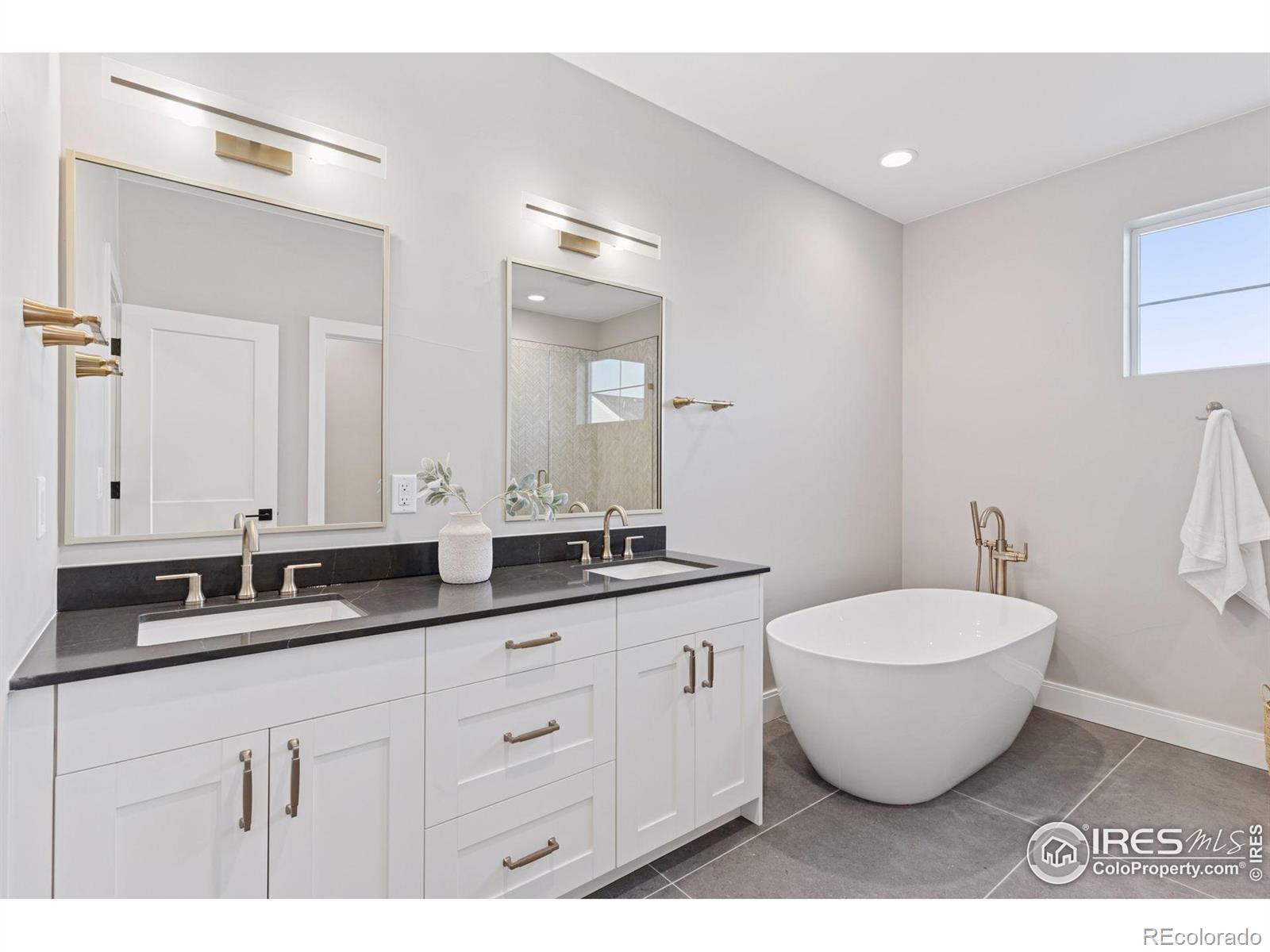 MLS Image #20 for 1426  swan peter drive,berthoud, Colorado