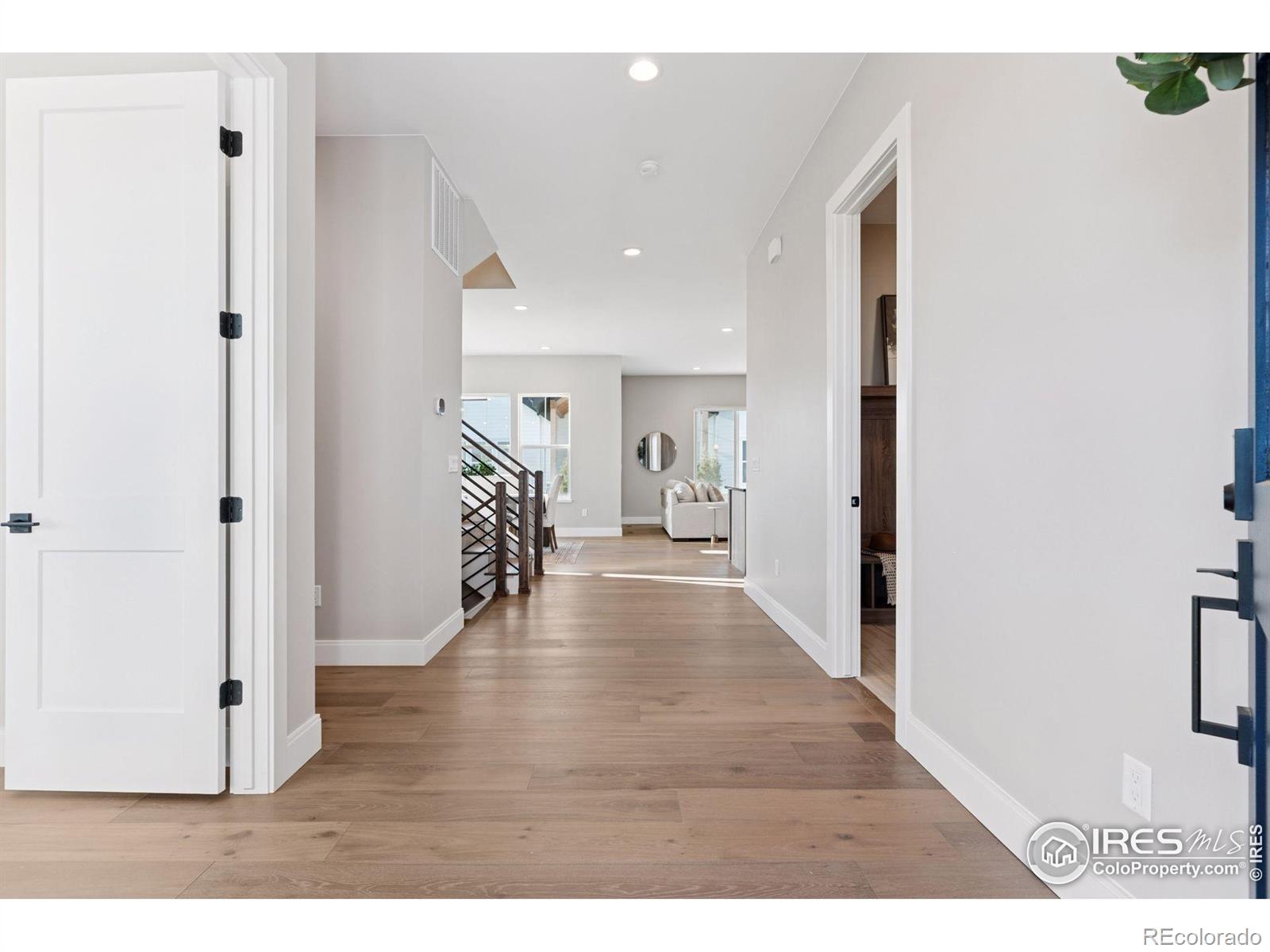 MLS Image #3 for 1426  swan peter drive,berthoud, Colorado