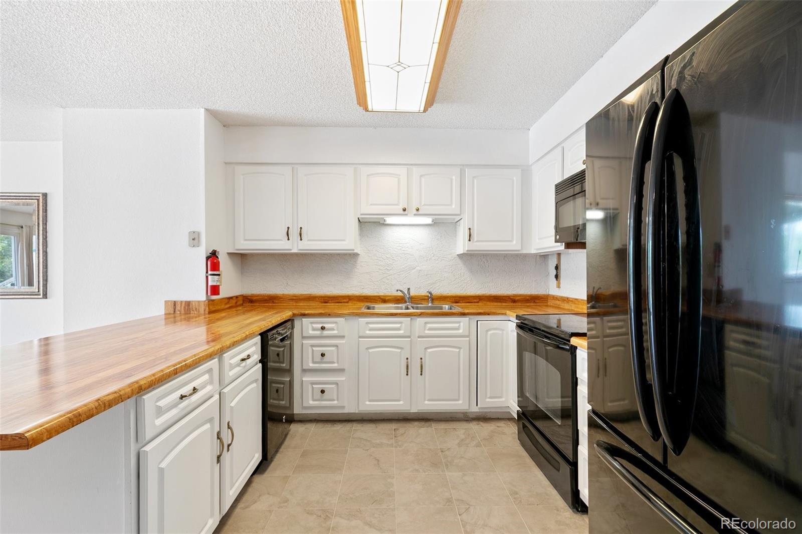 MLS Image #10 for 532  superior street,colorado springs, Colorado