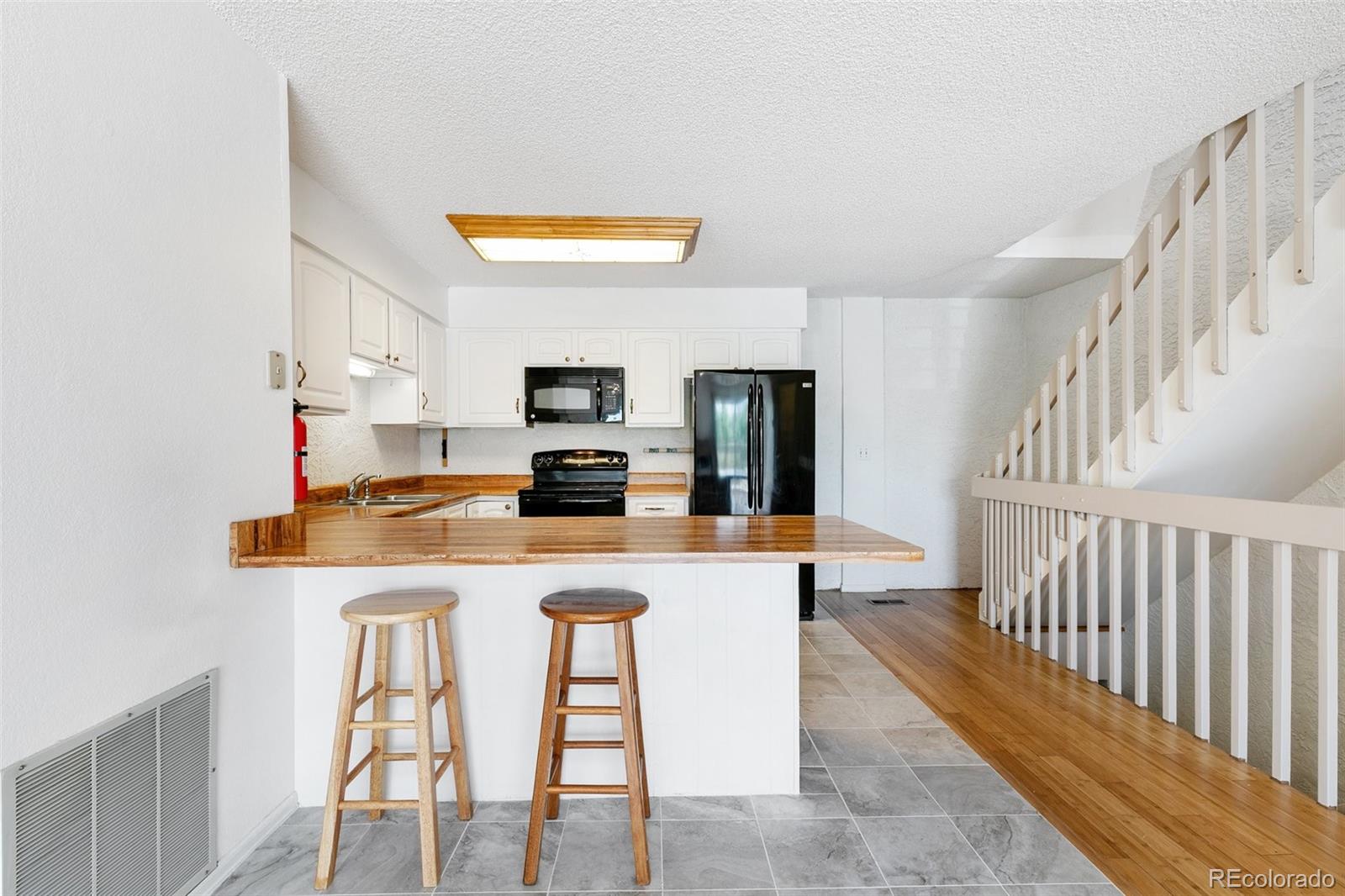 MLS Image #12 for 532  superior street,colorado springs, Colorado