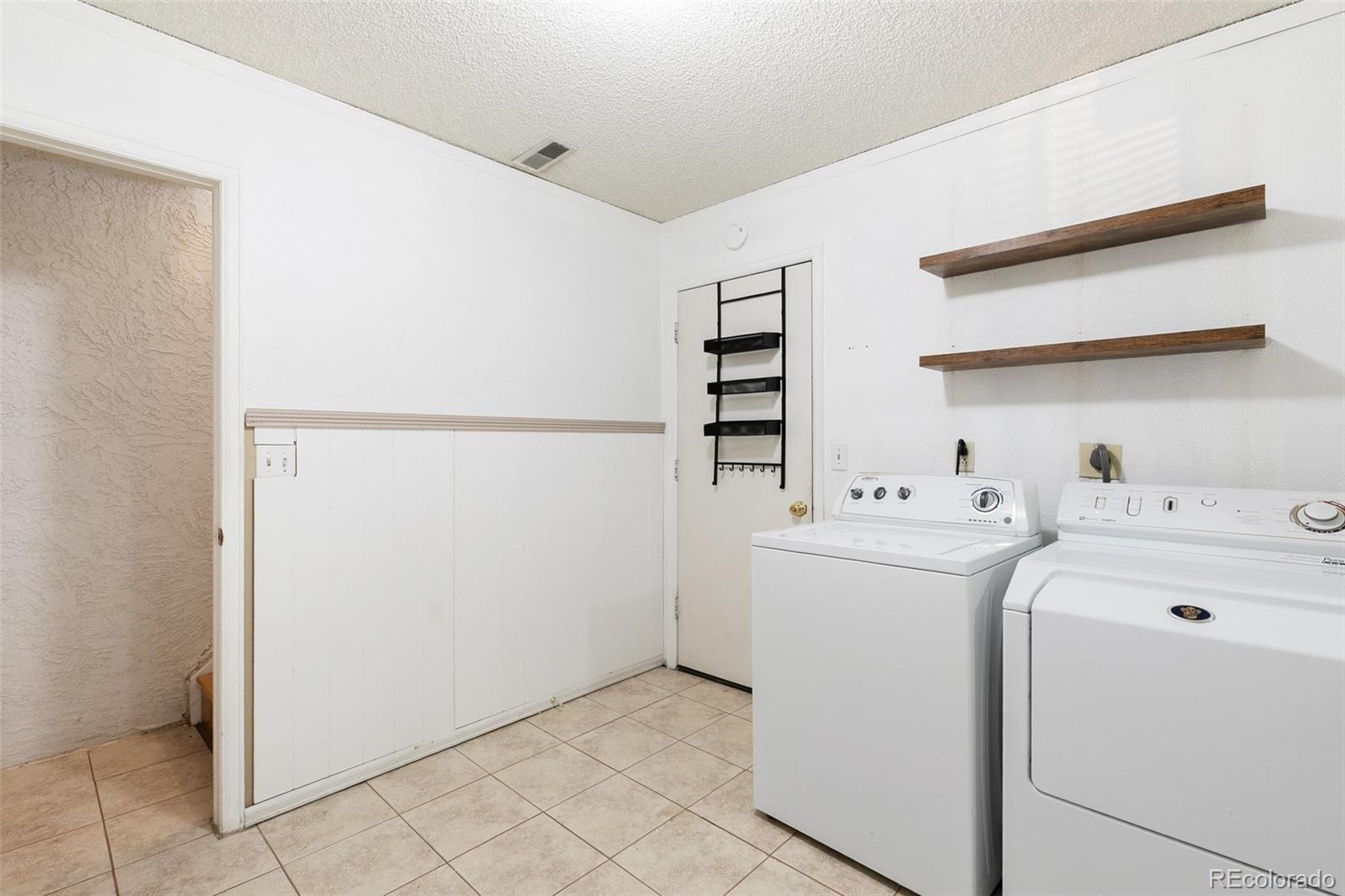 MLS Image #31 for 532  superior street,colorado springs, Colorado