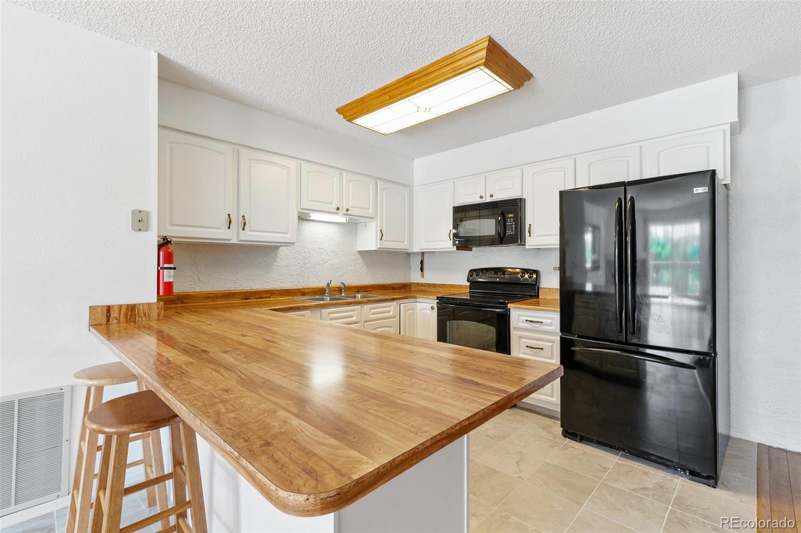 MLS Image #9 for 532  superior street,colorado springs, Colorado