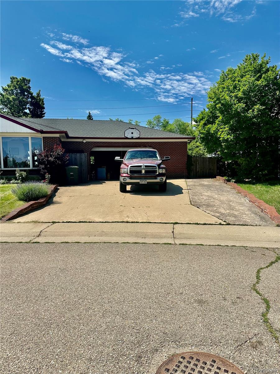 MLS Image #2 for 10425  franklin way,northglenn, Colorado