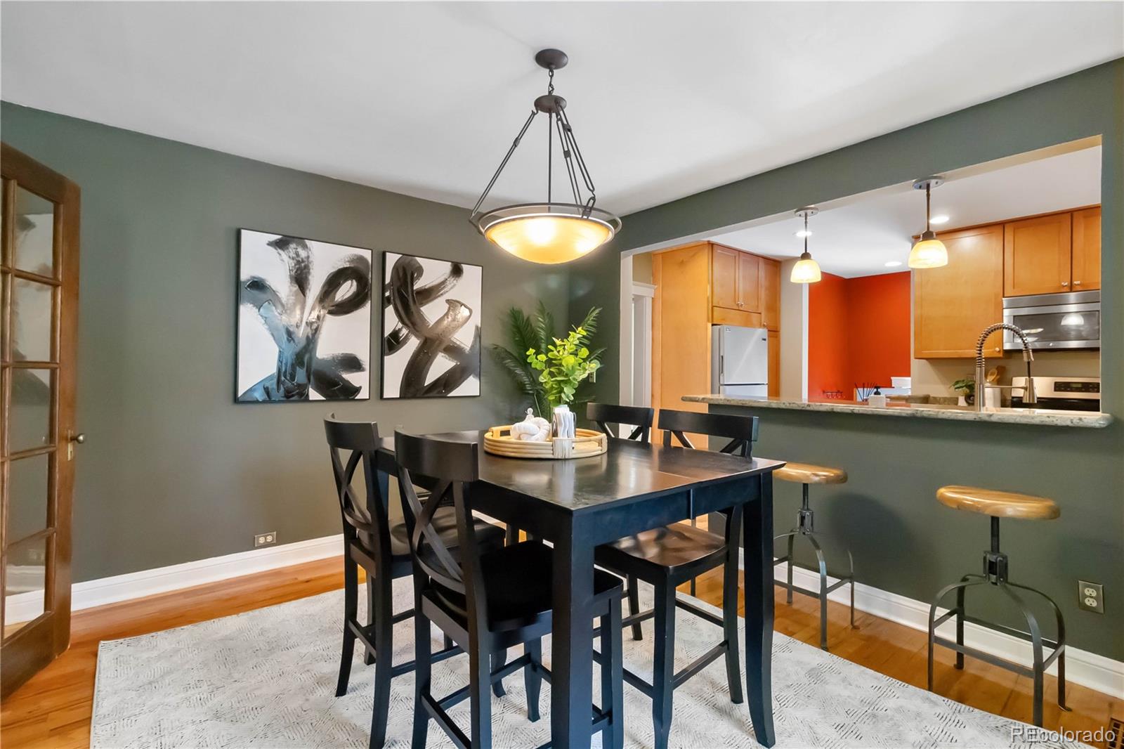 MLS Image #14 for 900  jackson street,denver, Colorado