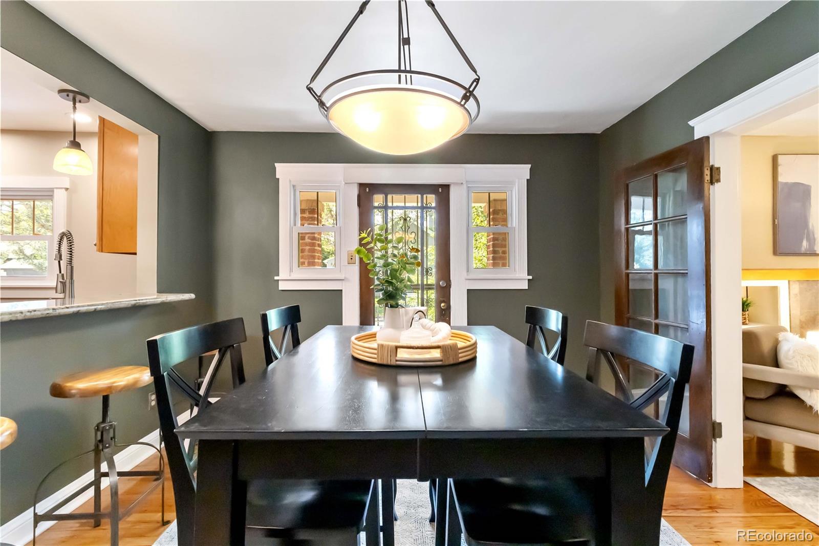 MLS Image #15 for 900  jackson street,denver, Colorado