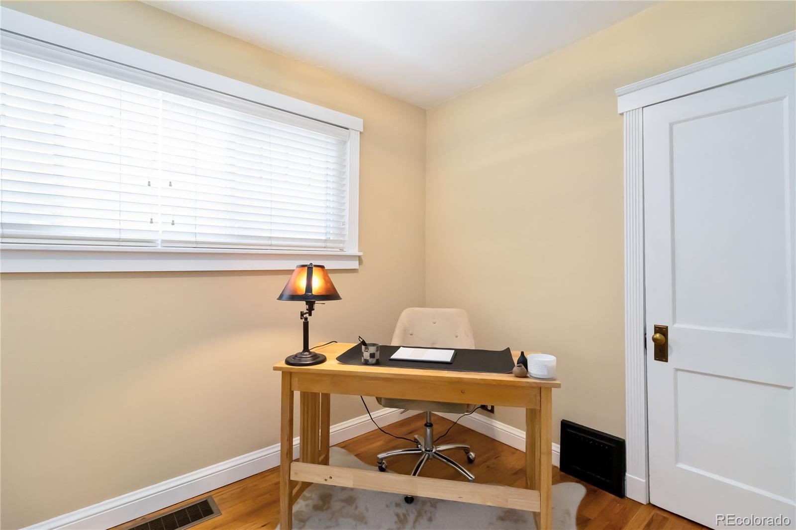 MLS Image #21 for 900  jackson street,denver, Colorado