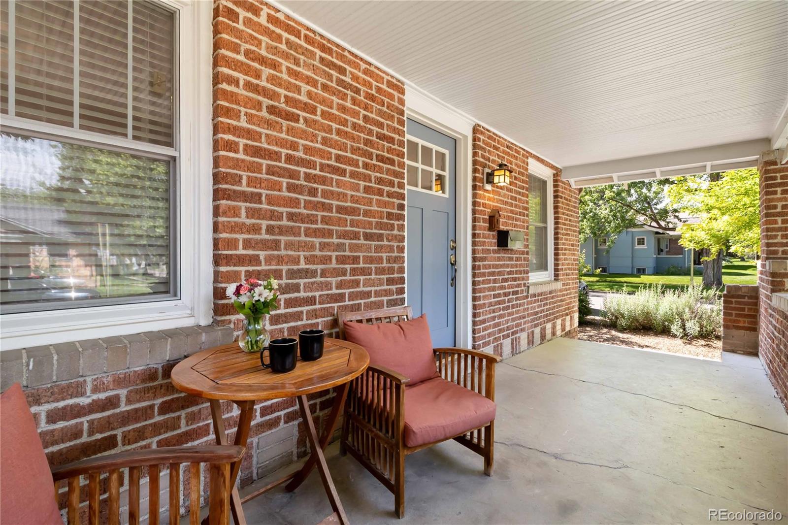 MLS Image #4 for 900  jackson street,denver, Colorado