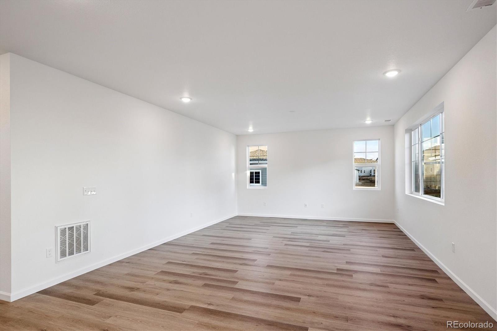 MLS Image #5 for 5430  brangus drive,windsor, Colorado