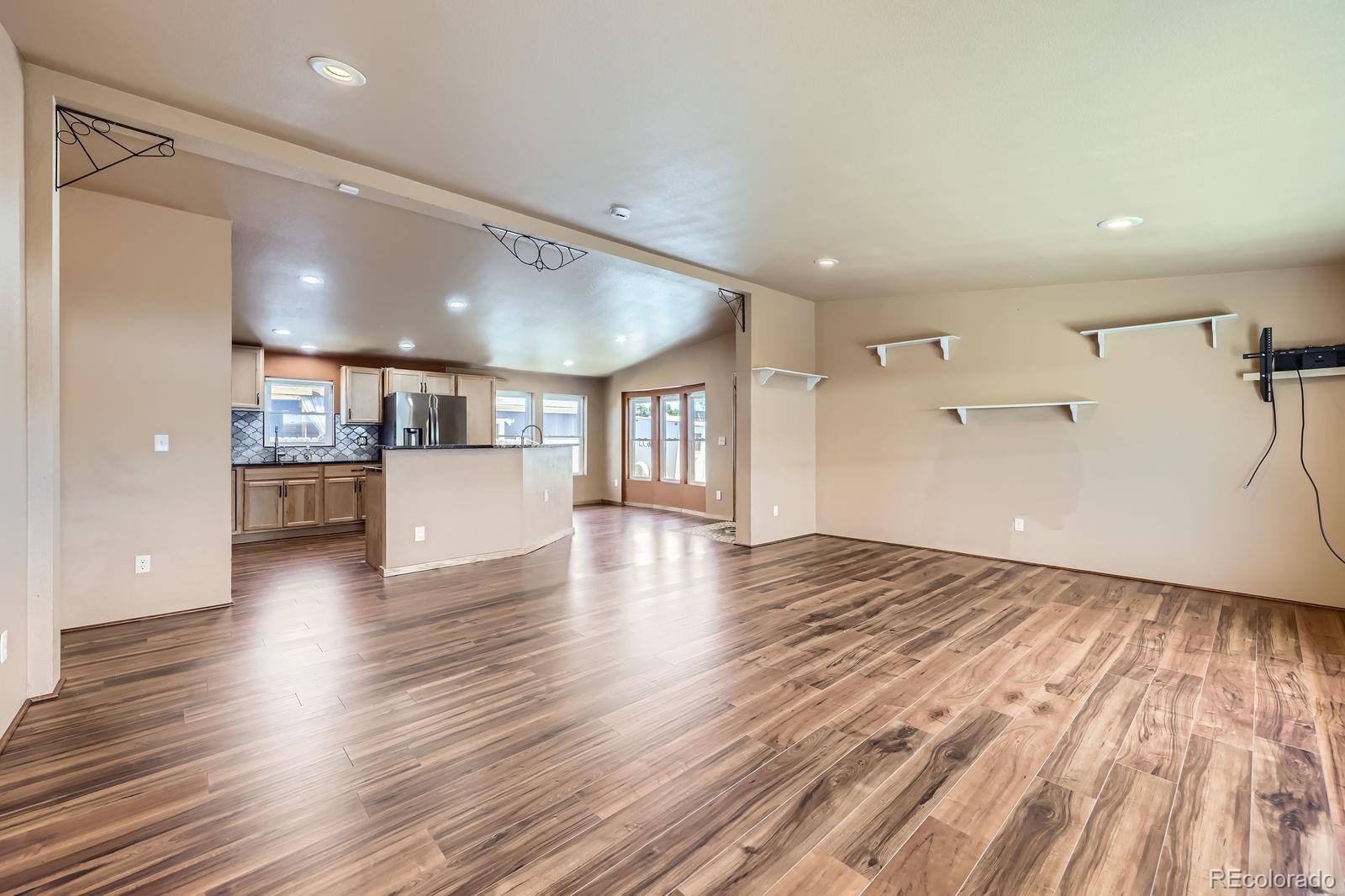 MLS Image #6 for 253  cherokee place,brighton, Colorado
