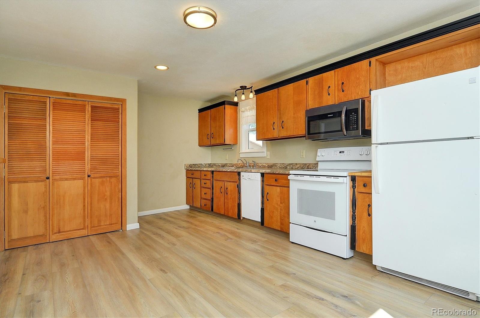 MLS Image #7 for 620  james place,buena vista, Colorado