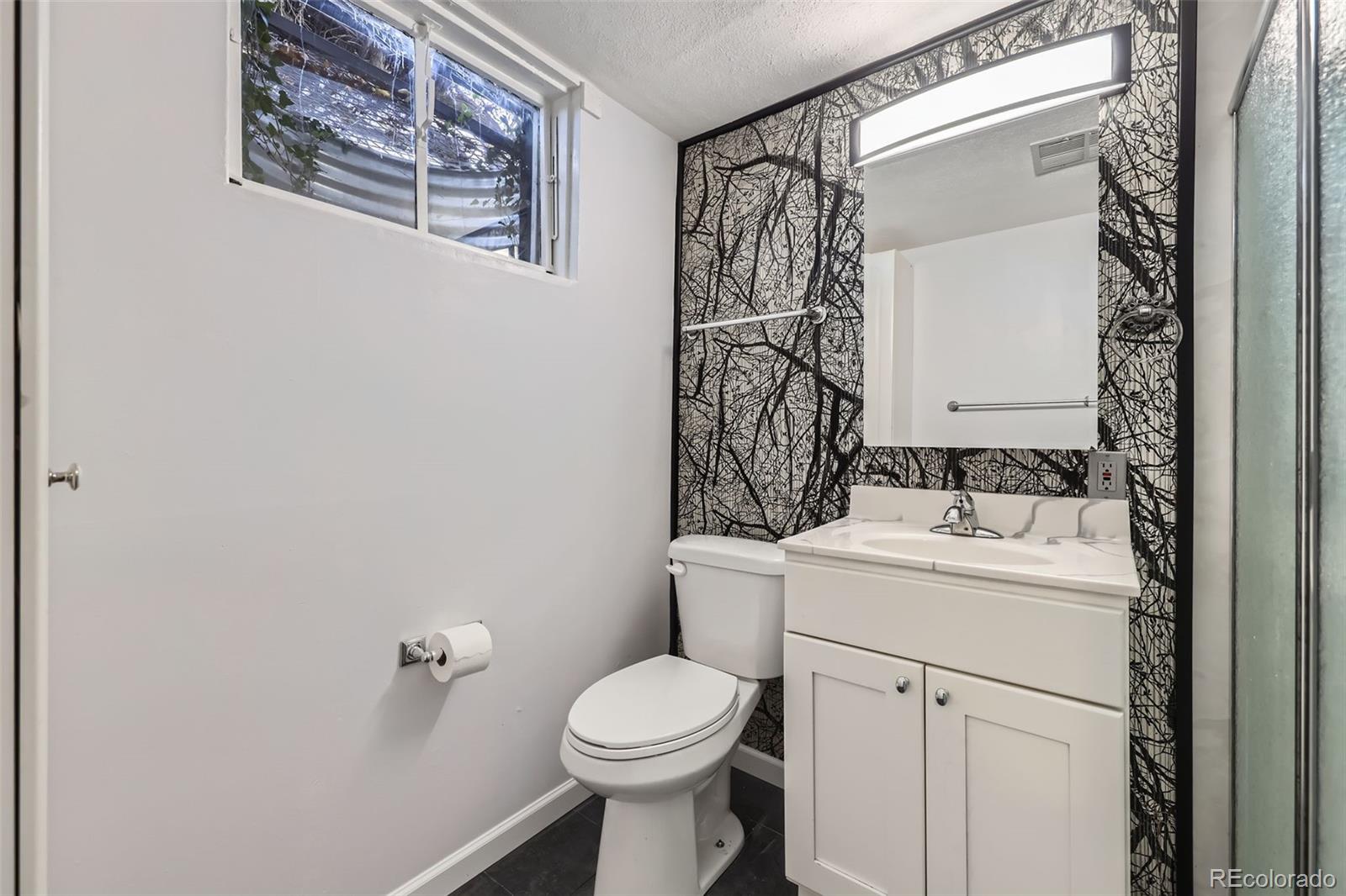 MLS Image #11 for 8610  jolene drive,denver, Colorado