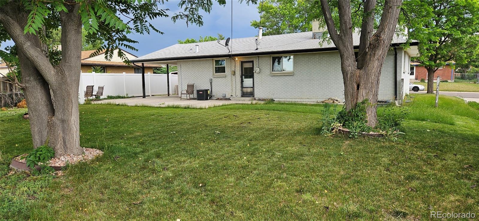 MLS Image #15 for 8610  jolene drive,denver, Colorado