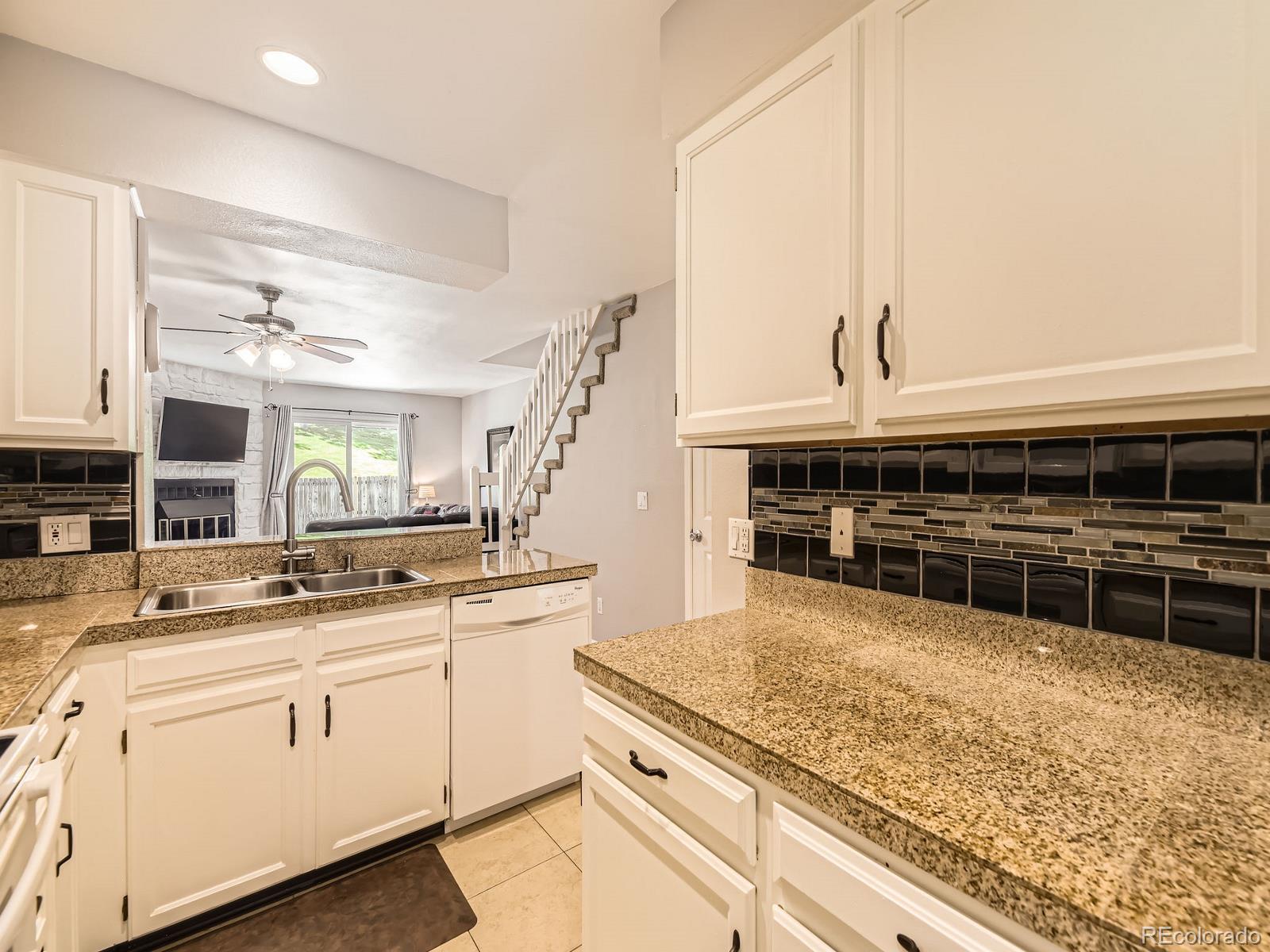 MLS Image #4 for 9736 w cornell place,lakewood, Colorado