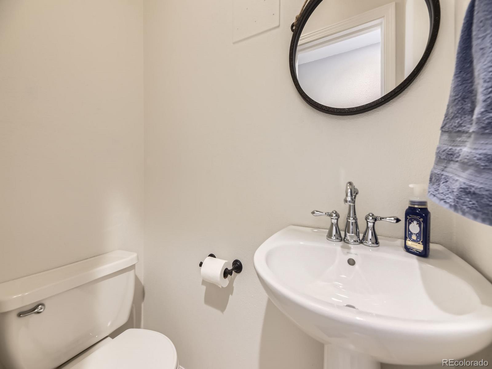 MLS Image #9 for 9736 w cornell place,lakewood, Colorado