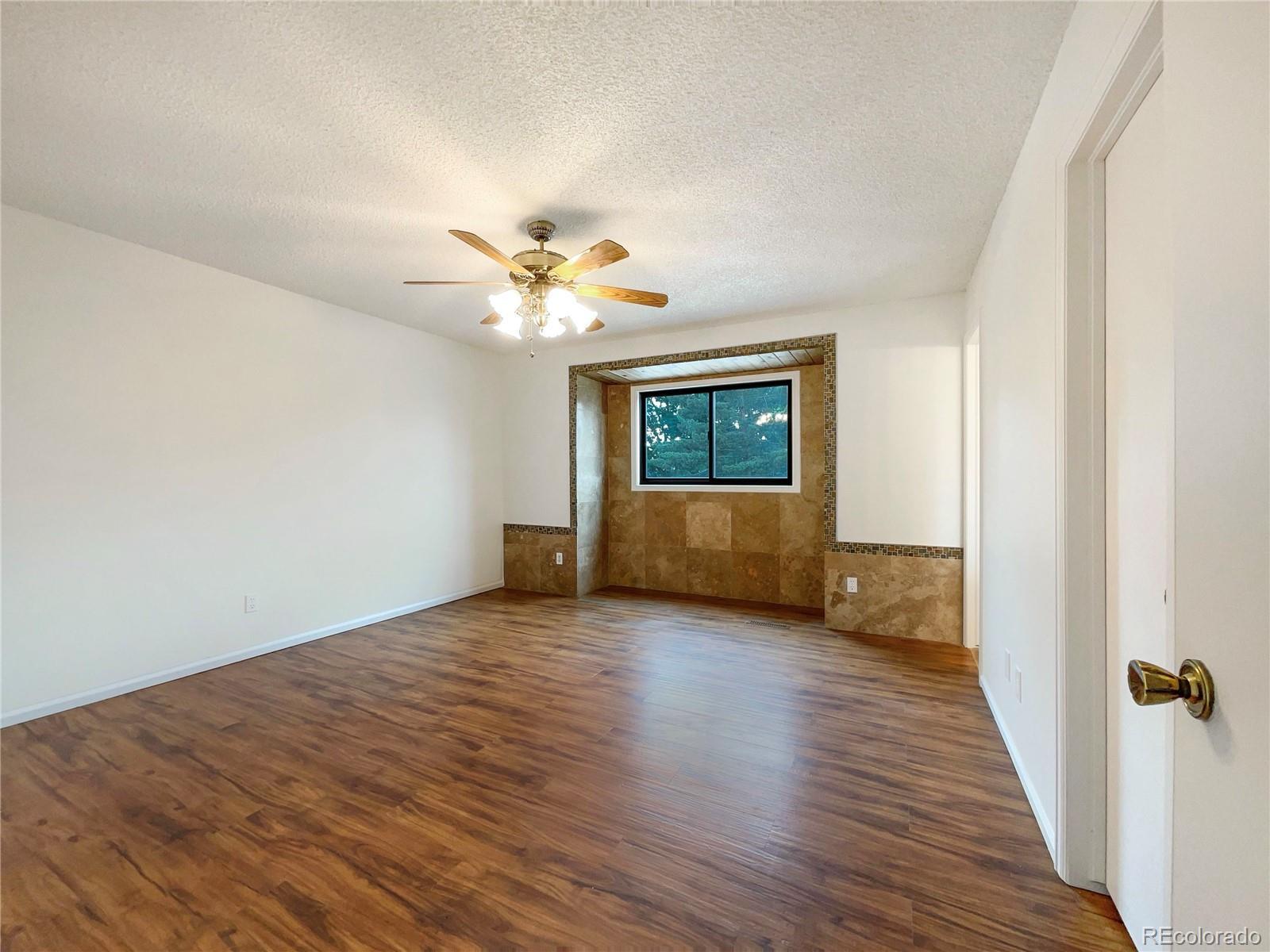 MLS Image #31 for 1460  belmont drive,longmont, Colorado