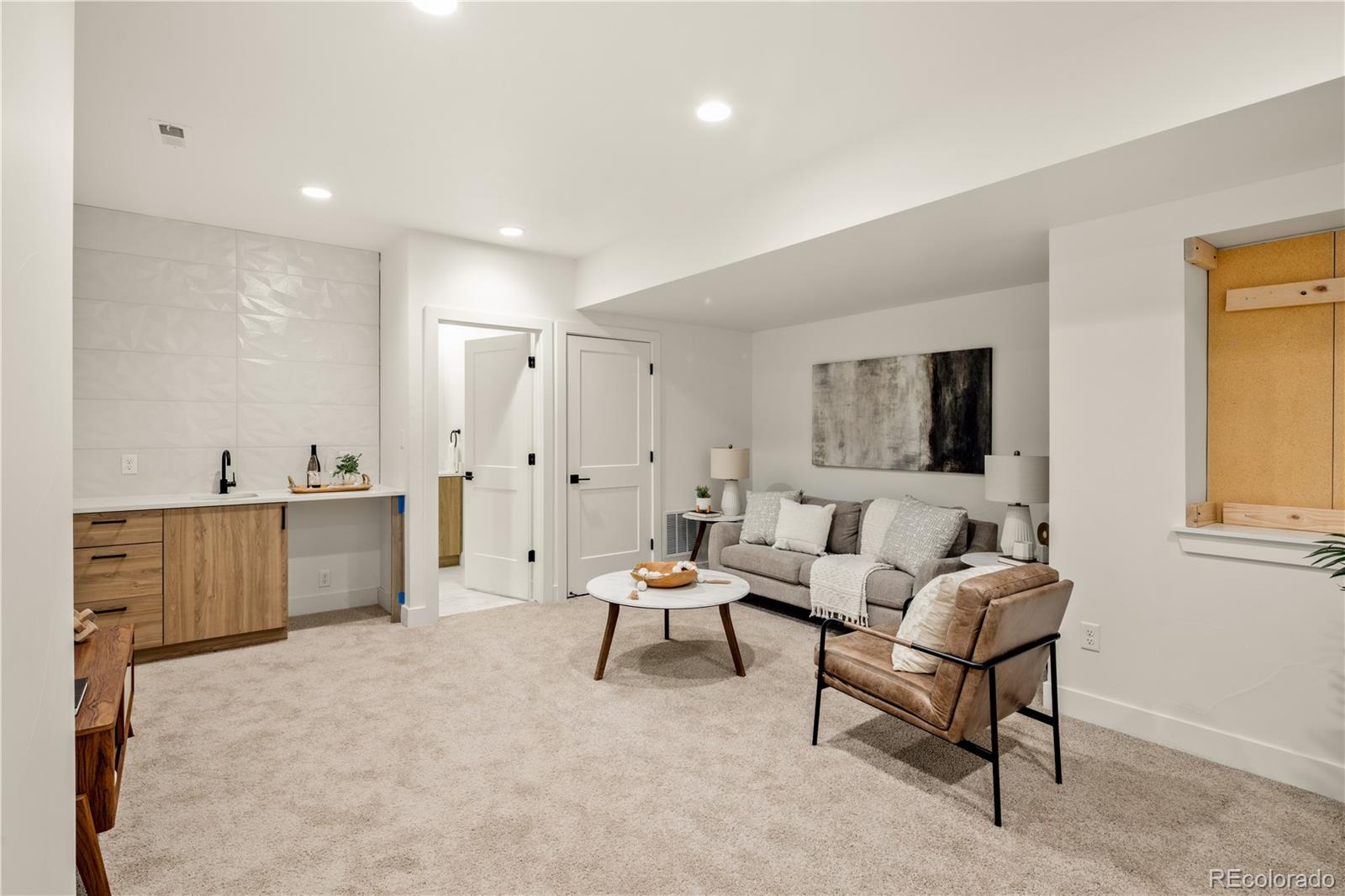 MLS Image #25 for 1344 n knox court,denver, Colorado