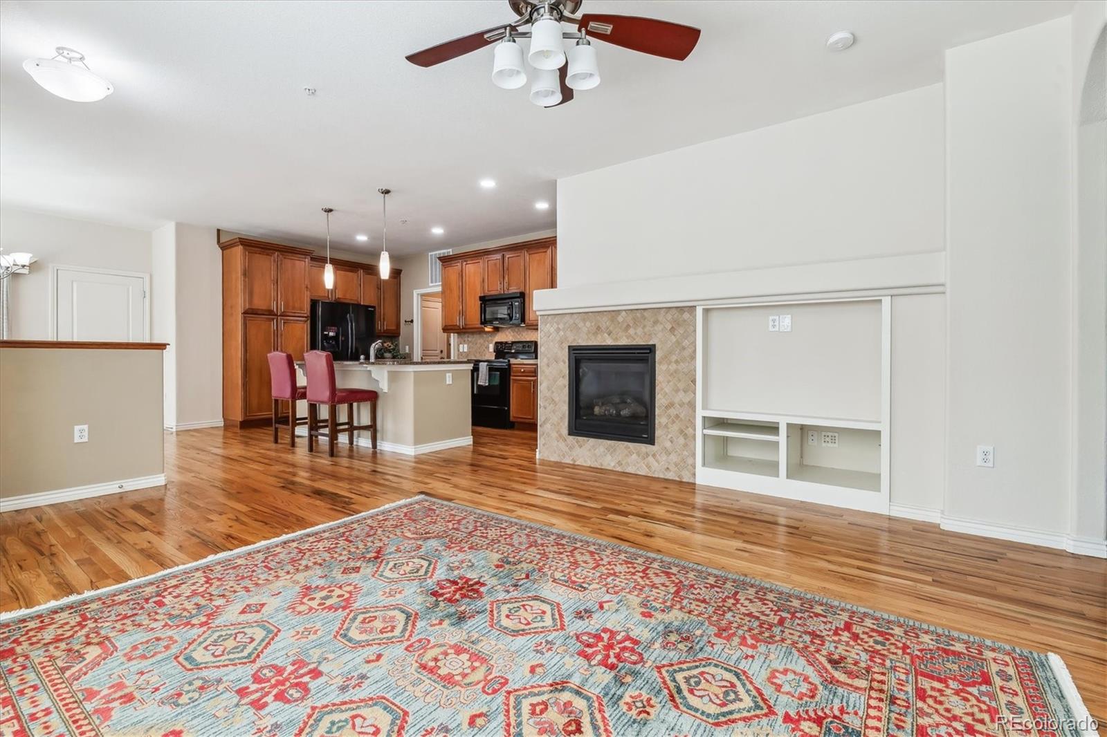 MLS Image #3 for 11972 w long circle 104,littleton, Colorado