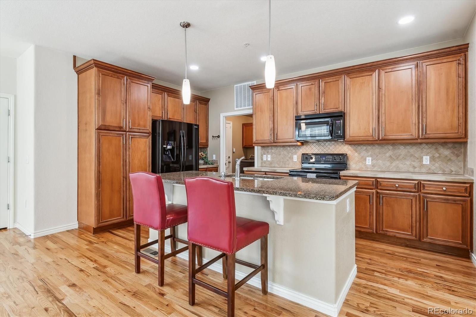 MLS Image #5 for 11972 w long circle 104,littleton, Colorado