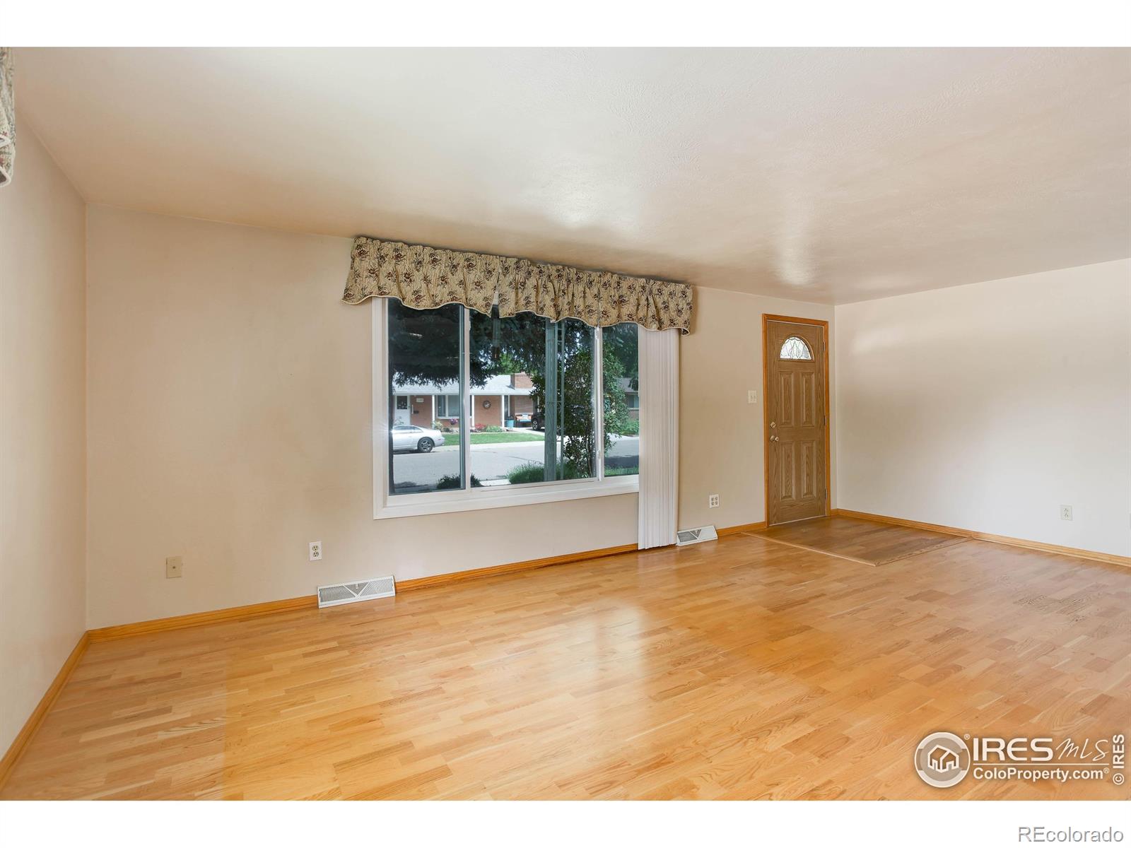 MLS Image #6 for 1133  frontier drive,longmont, Colorado