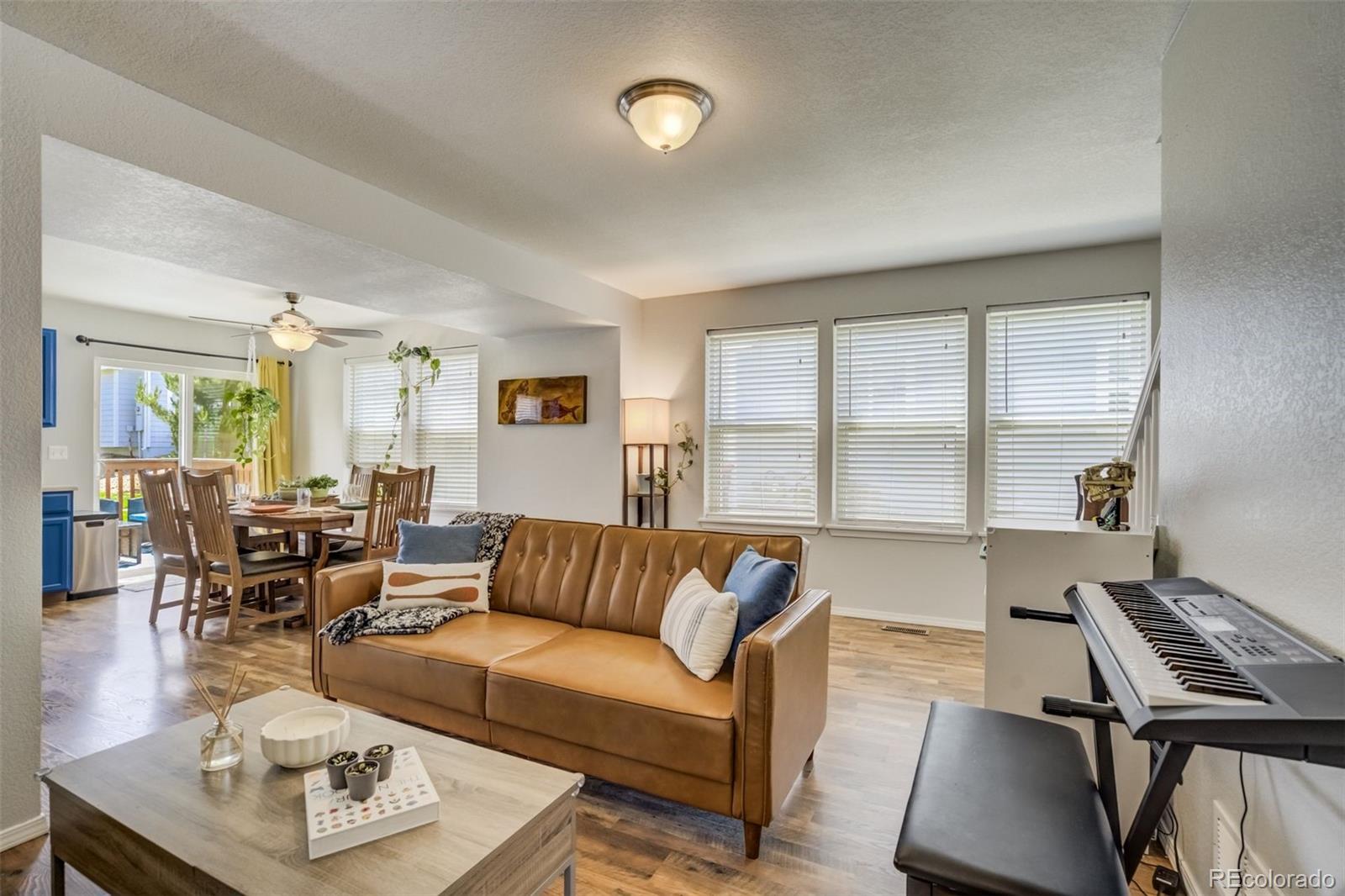 MLS Image #3 for 533  horizon place,dacono, Colorado