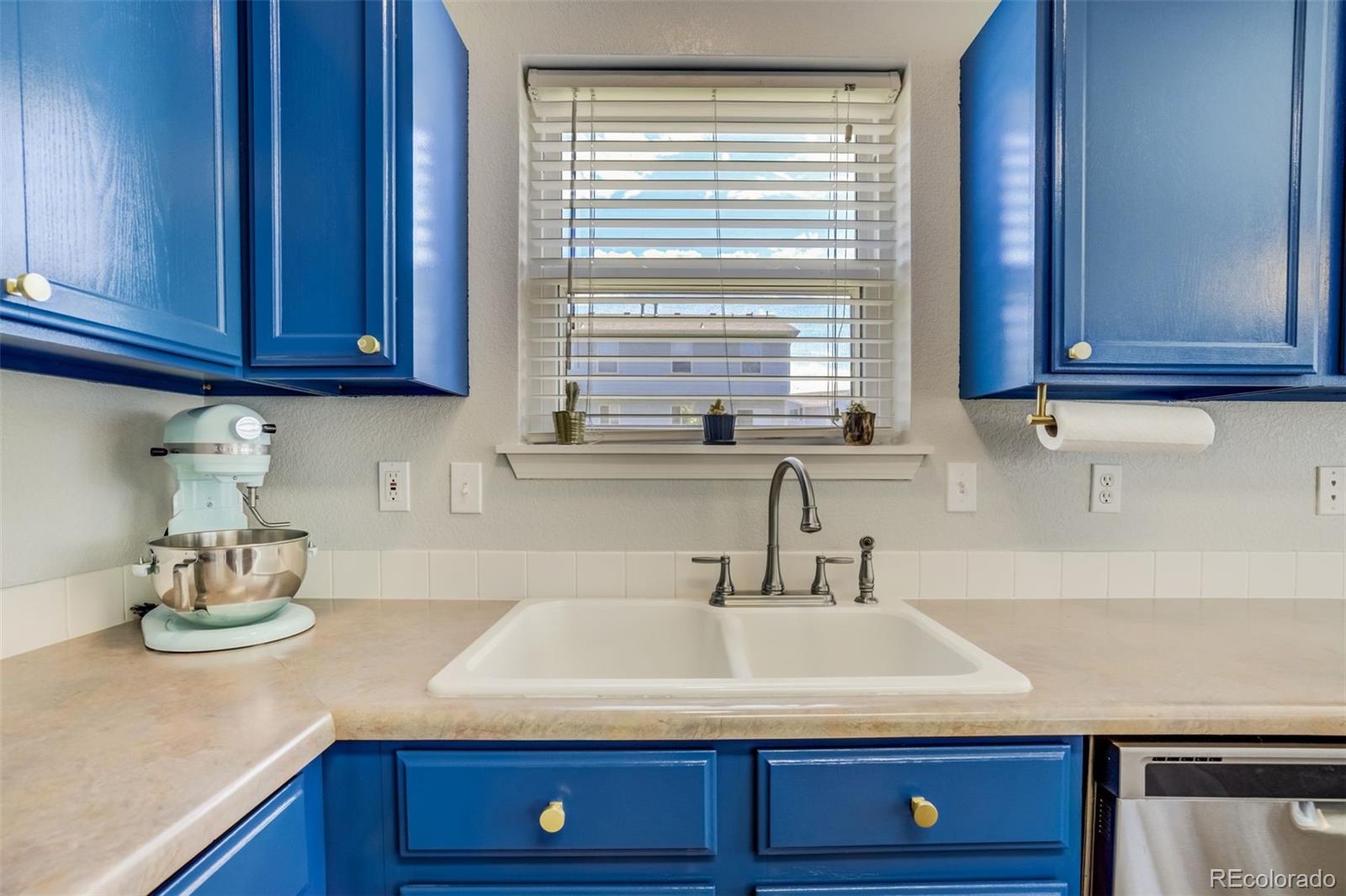 MLS Image #9 for 533  horizon place,dacono, Colorado